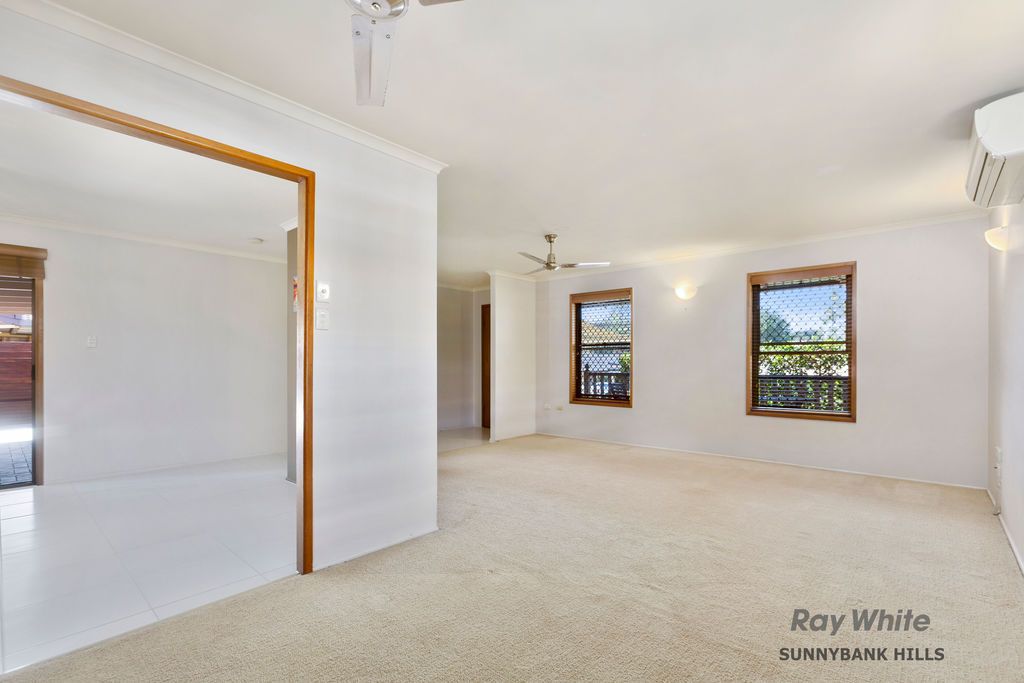 25 Cummin Street, Wishart, QLD 4122
