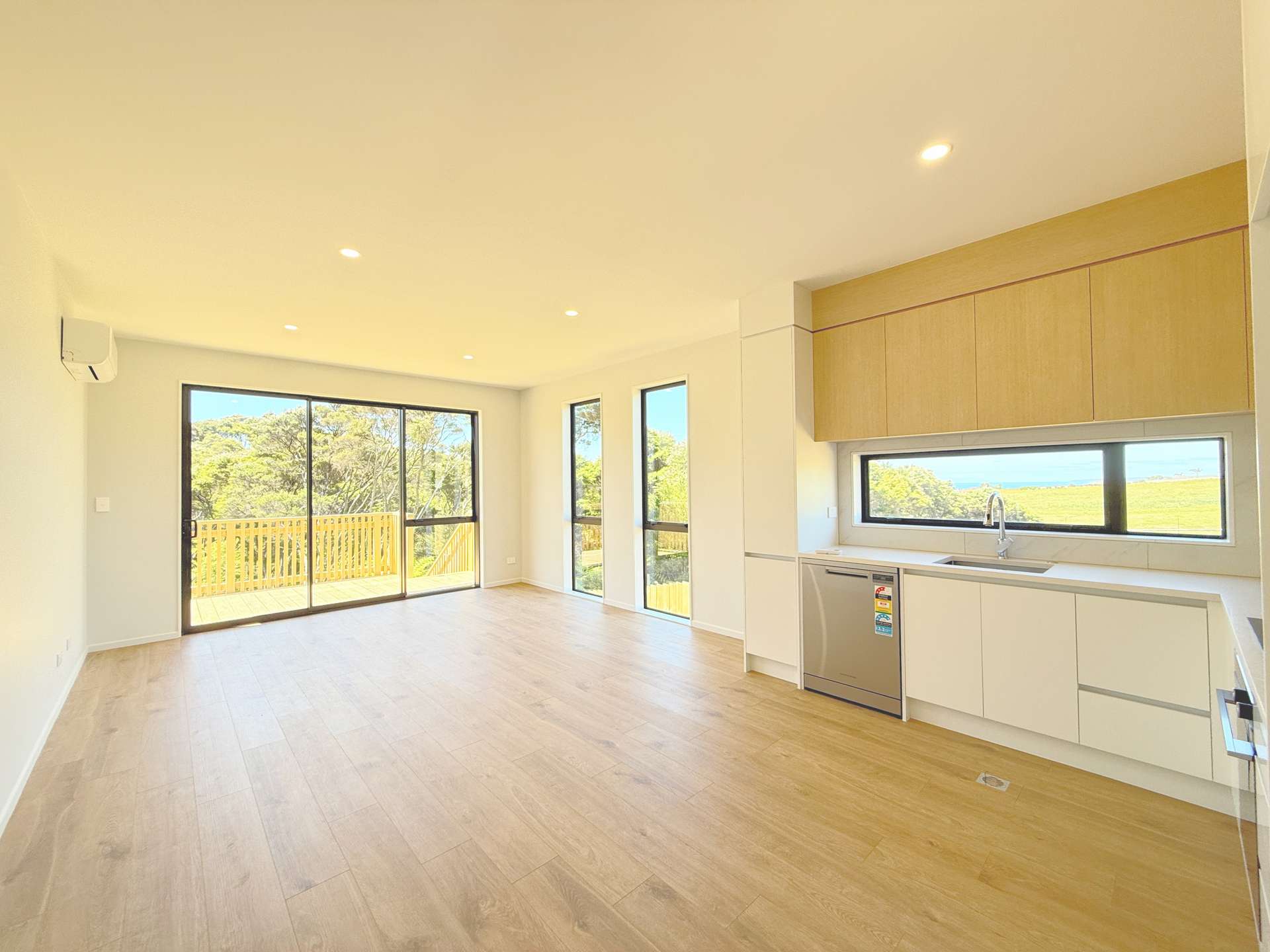 15B Rockpool Road photo 6