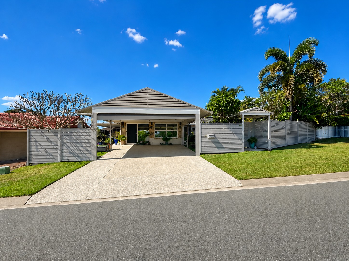 16 Wombat Place, Doolandella, QLD 4077