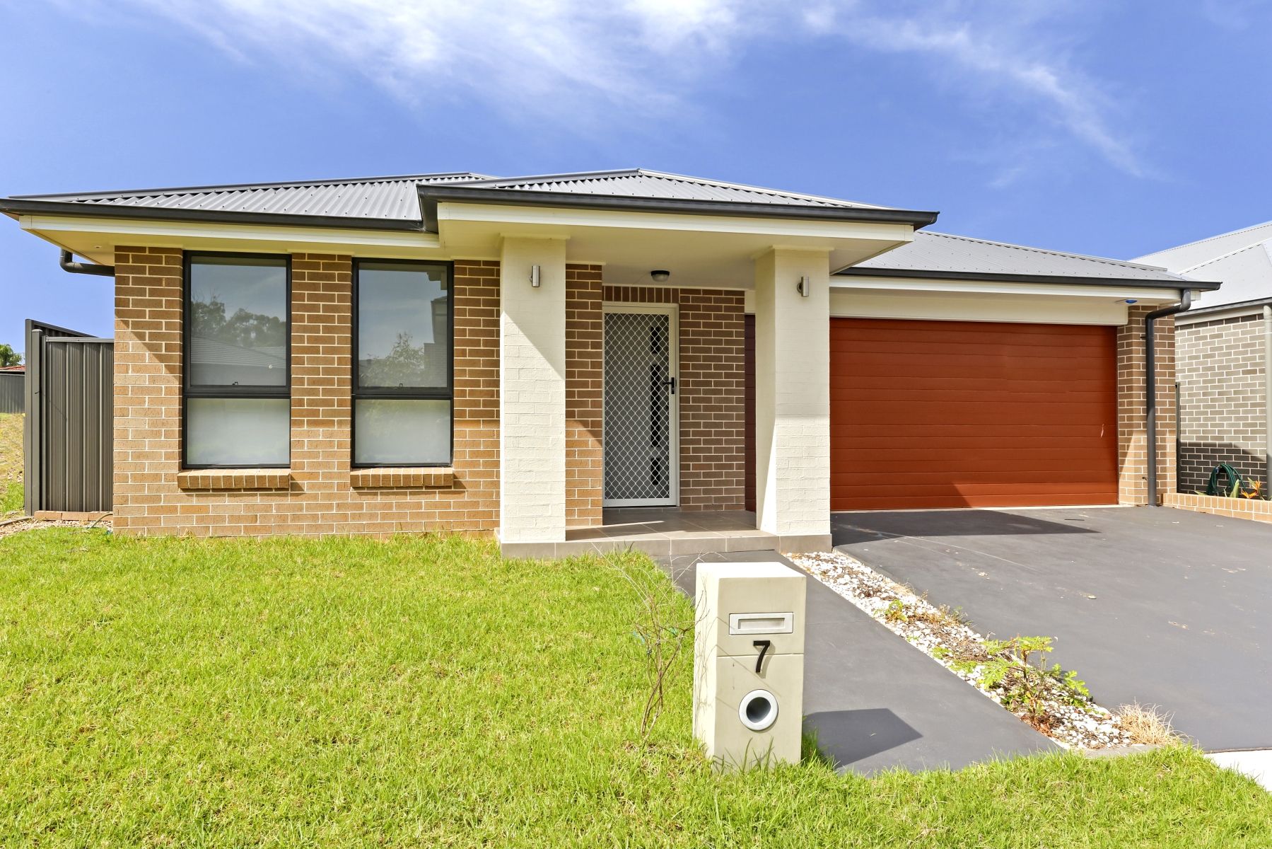 7 Epaulet Circuit, JORDAN SPRINGS, NSW 2747