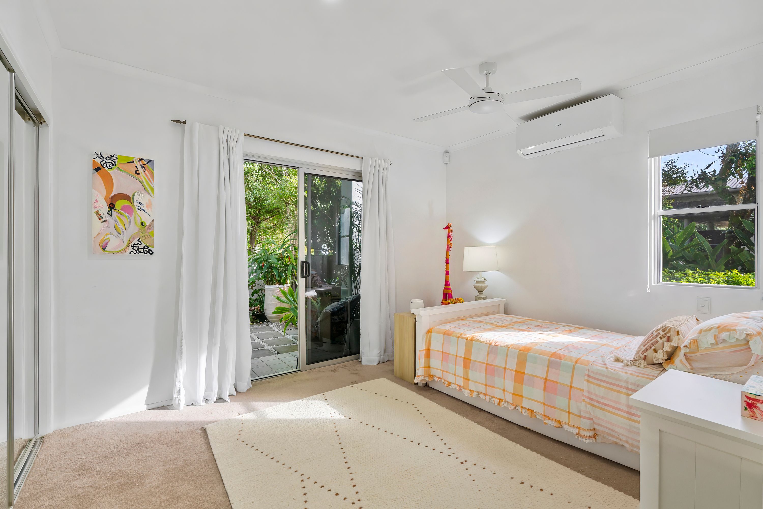 1/12 Blakesley Street — photo 11 of 21