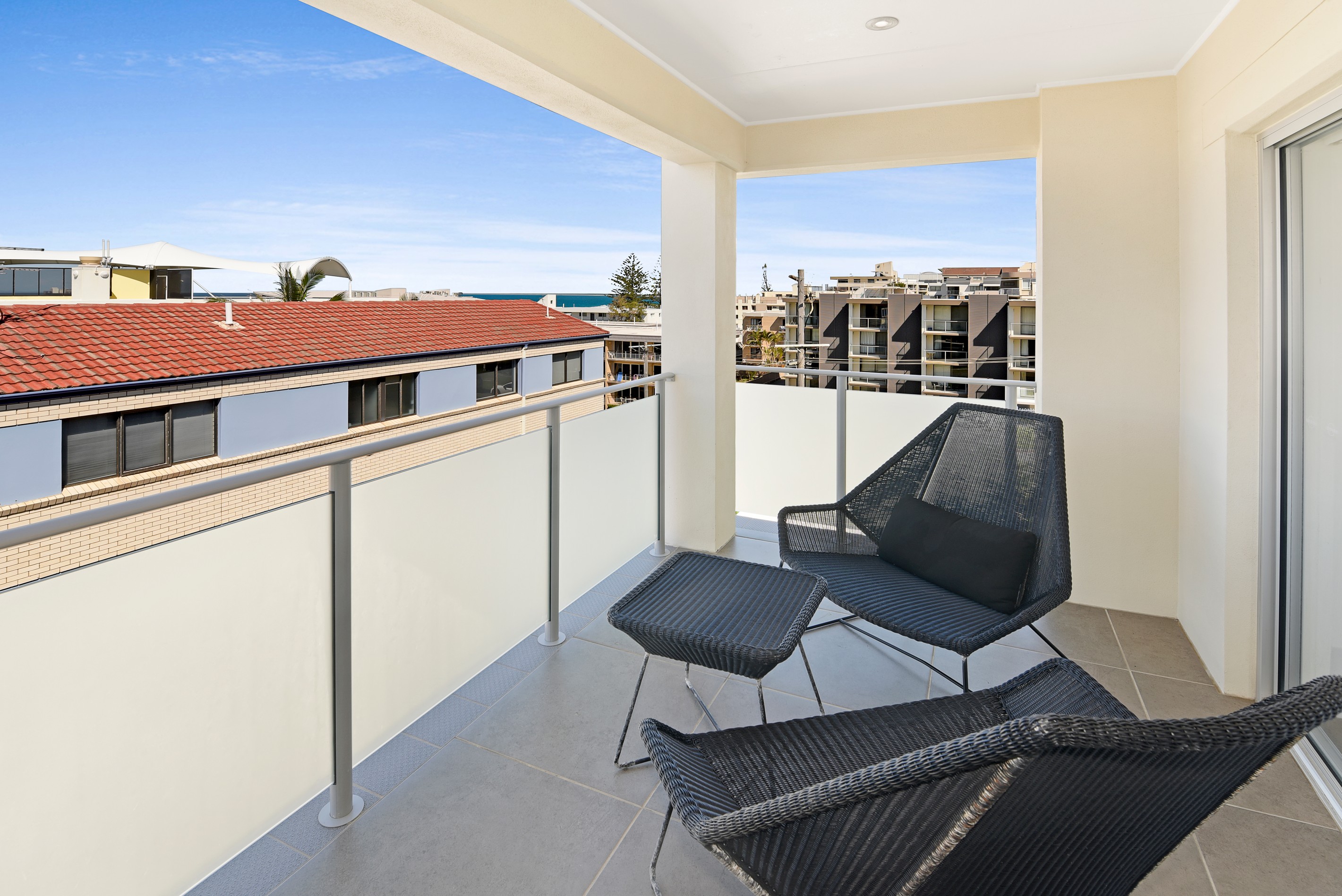 Unit 10 'Nimolanca' 3 Warne Terrace, Kings Beach, QLD 4551