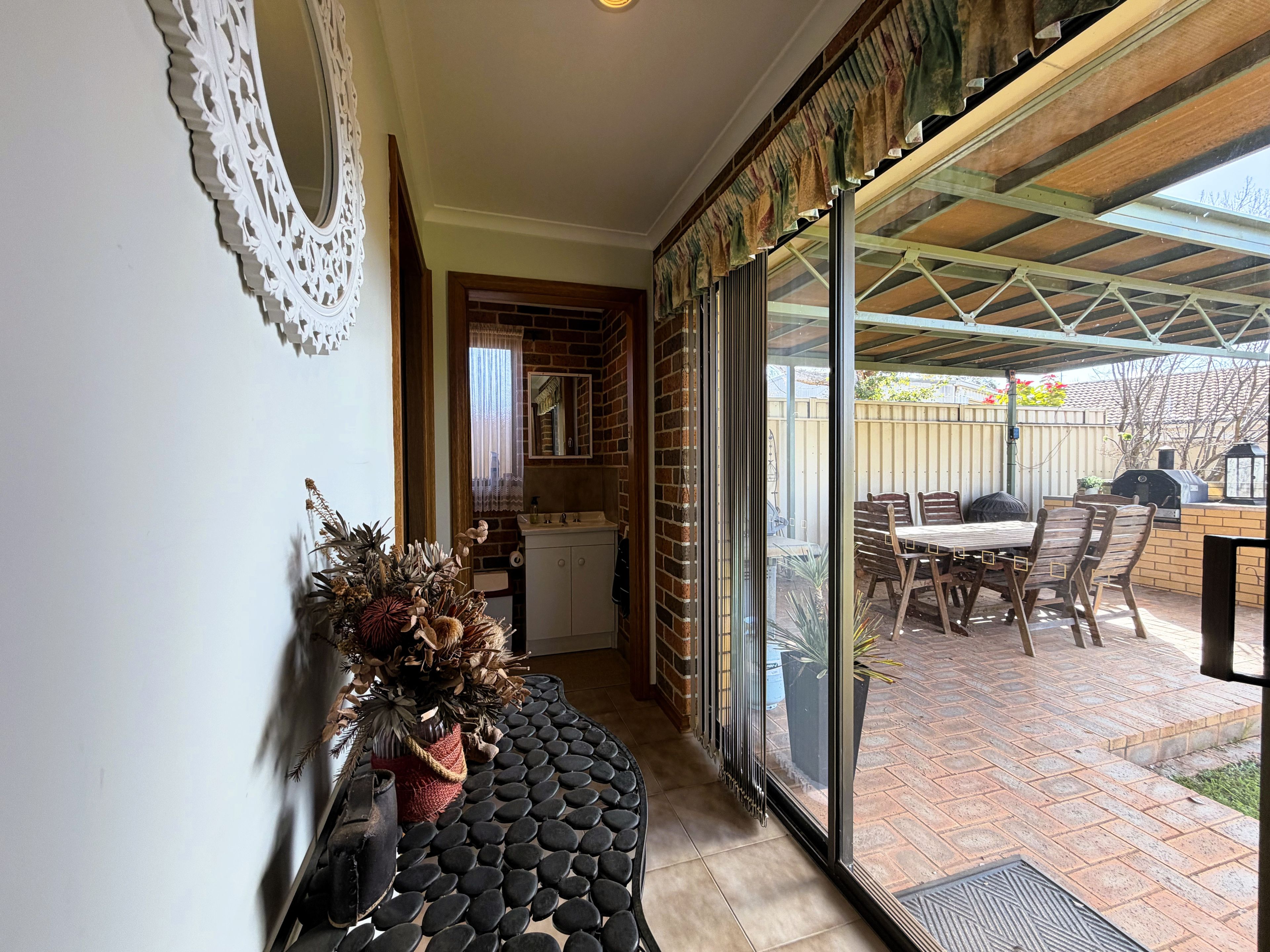 17 Hoad Street — photo 17 of 20