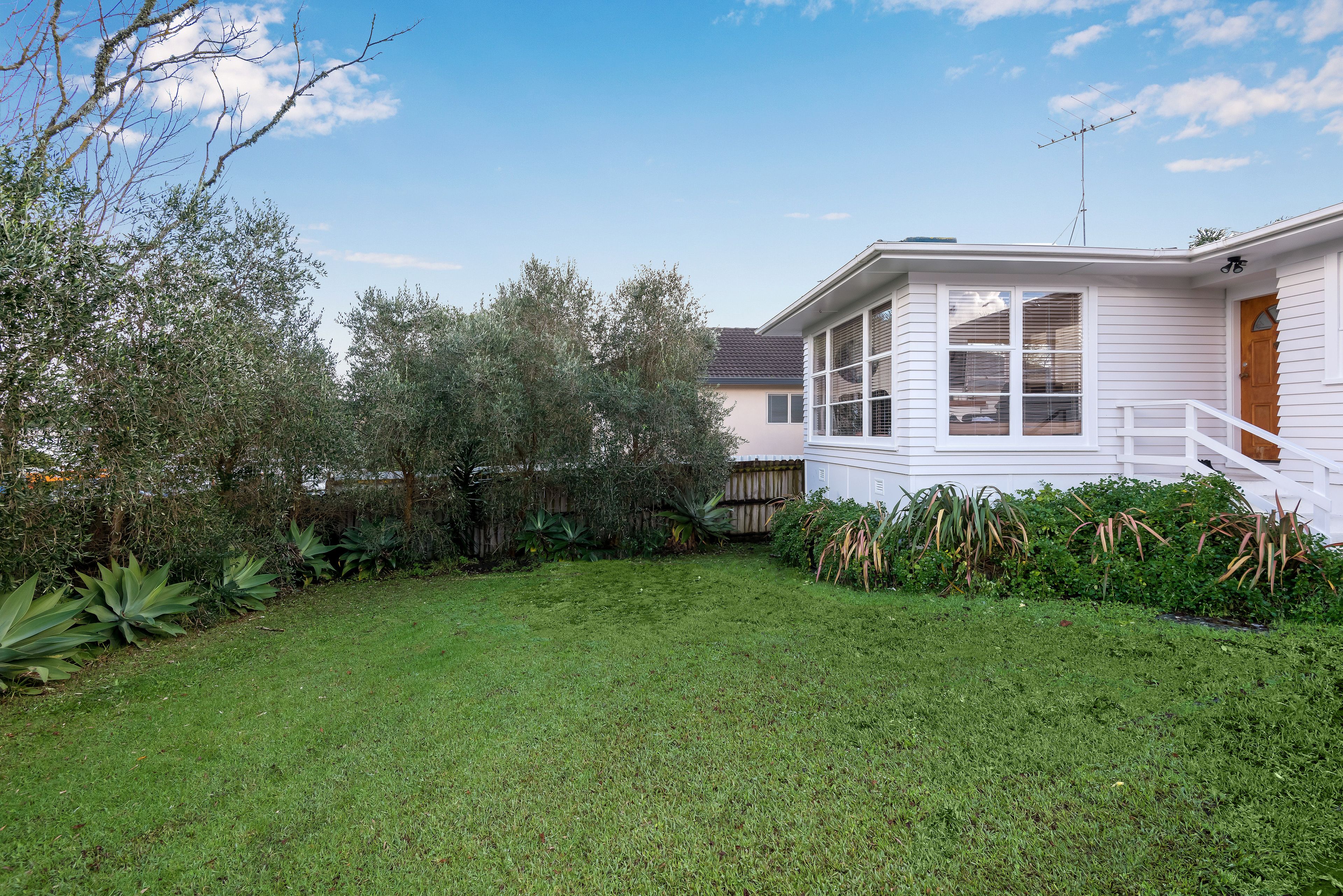 65 Rodney Street, Howick, Manukau City