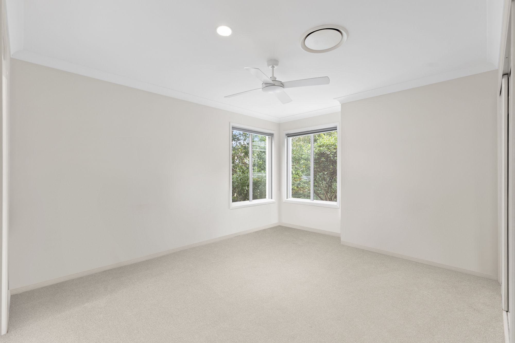 14 Tuggerah Close — photo 20 of 30