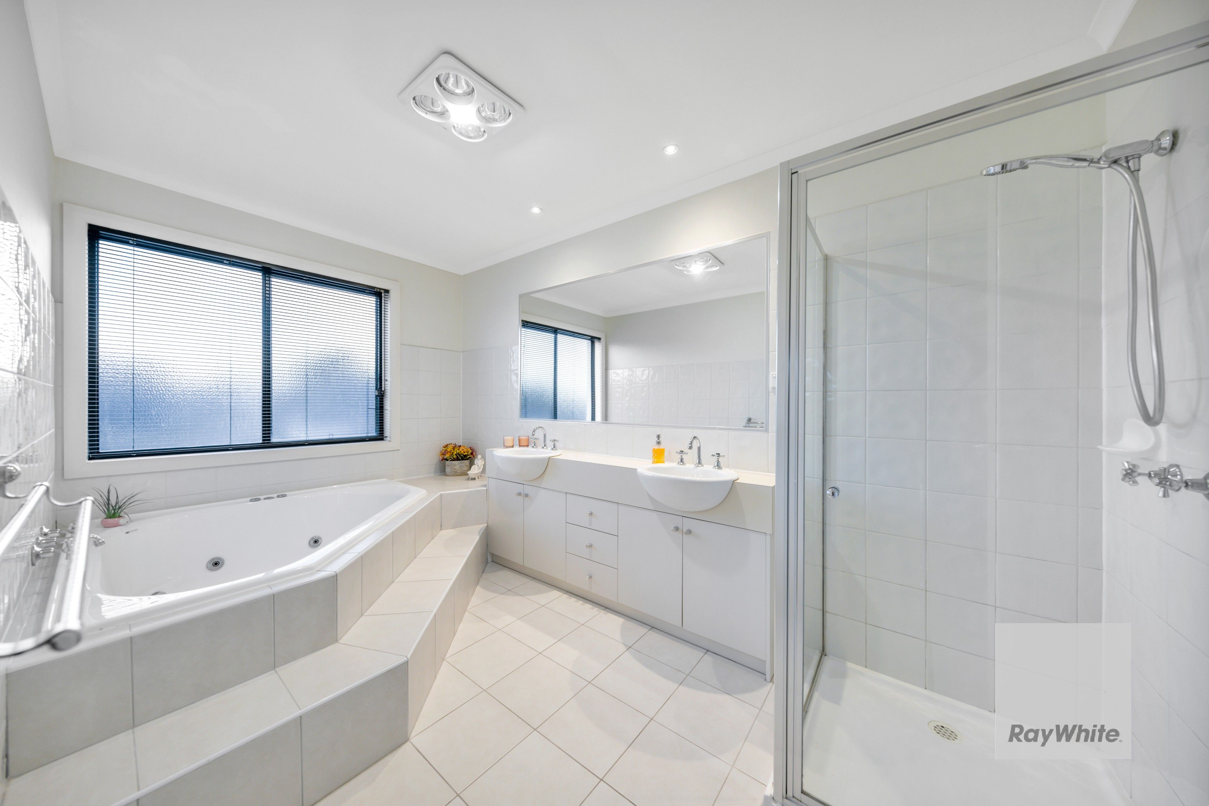 5 Burnley Grove — photo 13 of 24