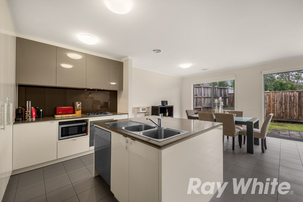 38 Brunton Crescent, Mulgrave, VIC 3170
