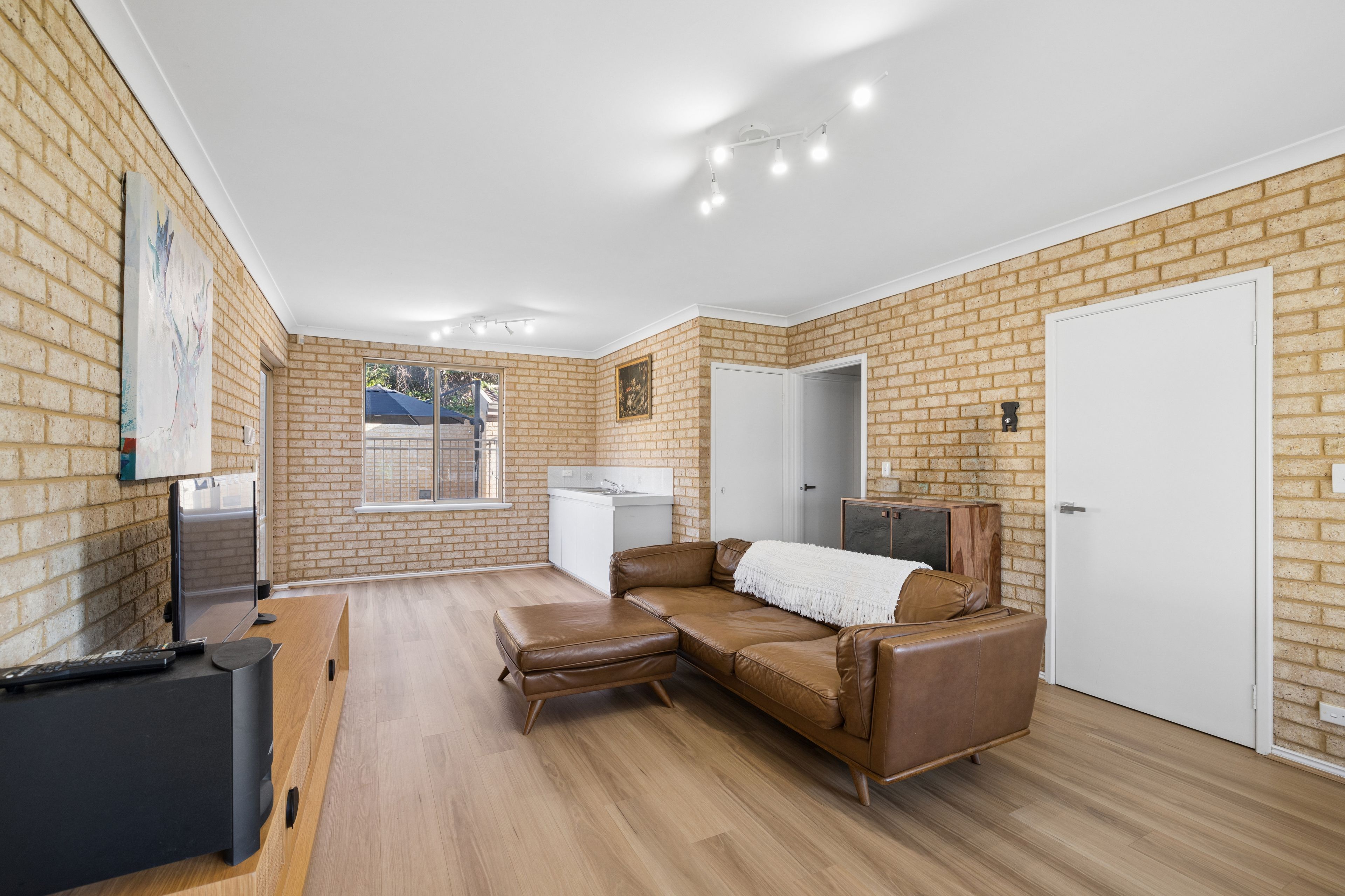 17 Davilak Street — photo 17 of 22