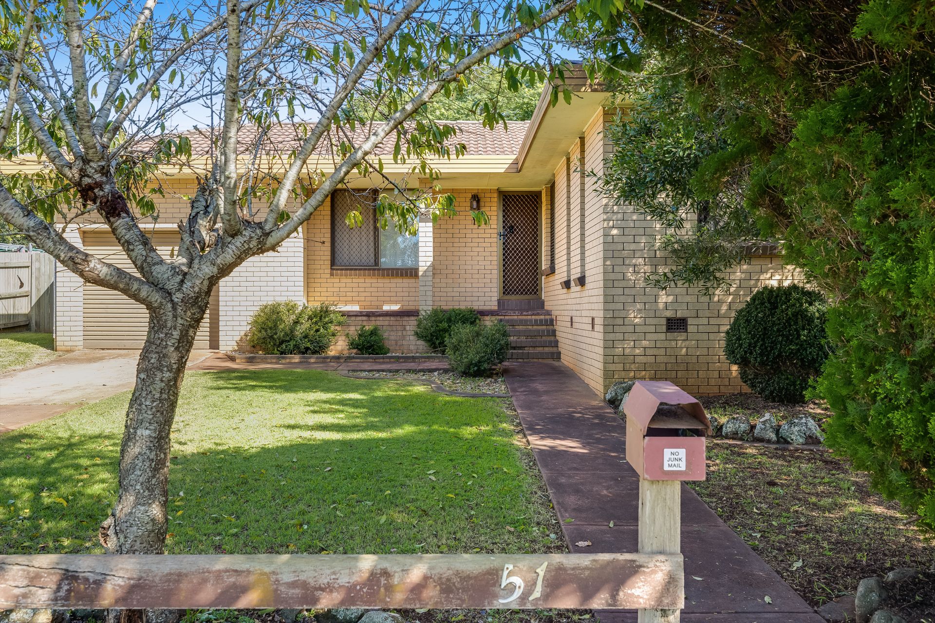 51 Noll Street, Kearneys Spring, QLD 4350