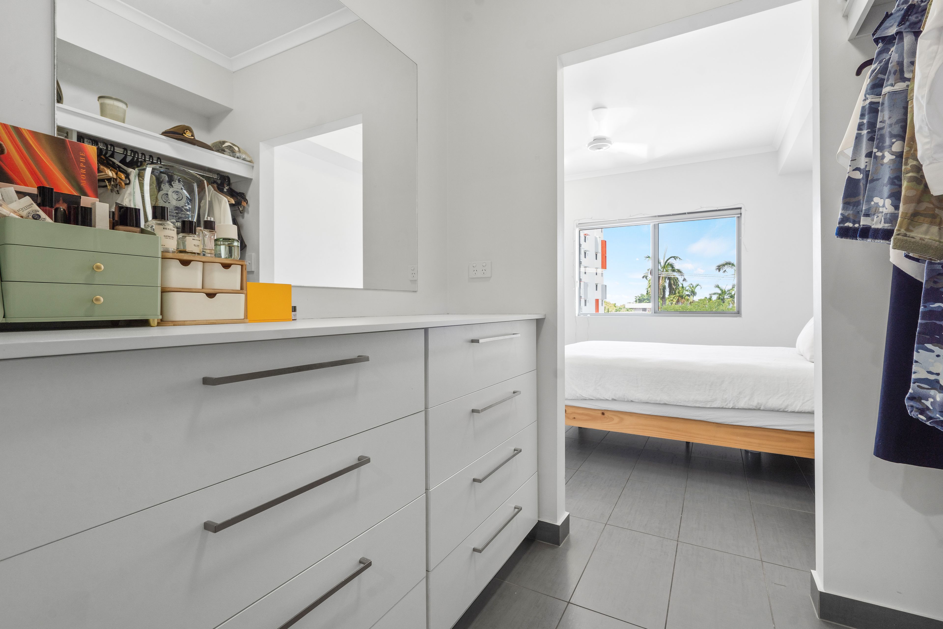Superb investment opportunity in standout city setting! — photo 11 of 23