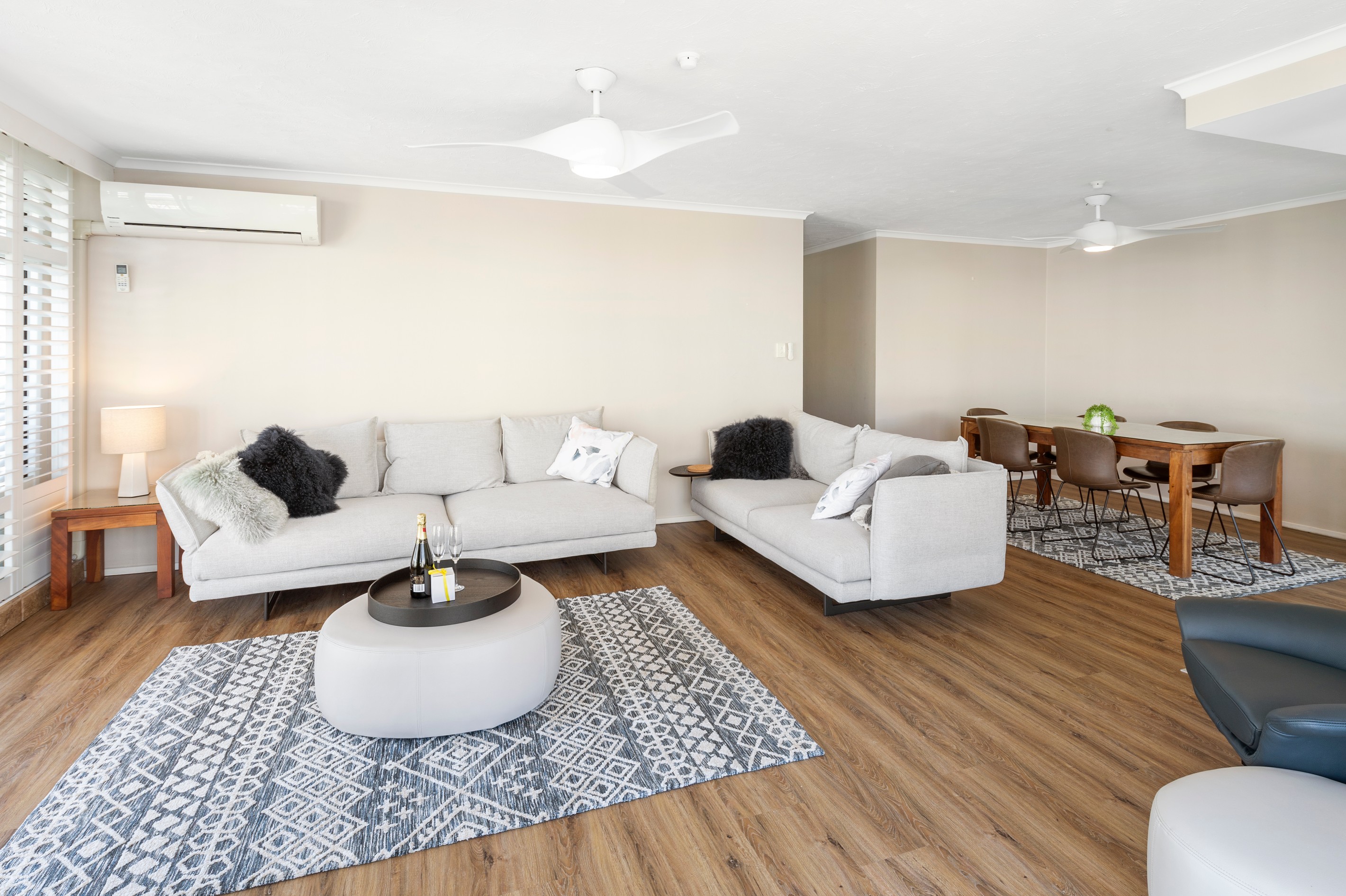 16E/3277 Surfers Paradise Boulevard, Surfers Paradise, QLD 4217