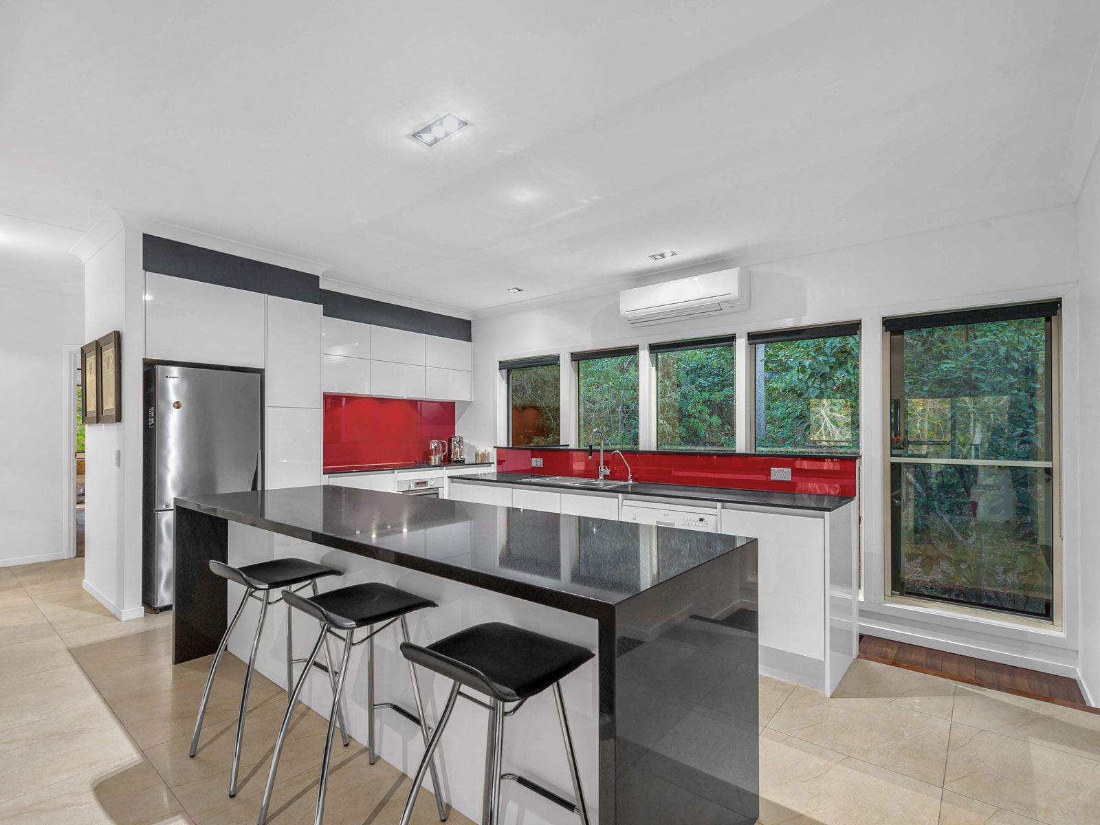 11/19 Aaron Place, Indooroopilly, QLD 4068