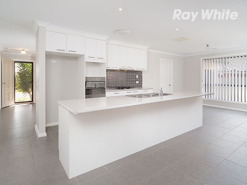 11 Firetail Street, Thurgoona, NSW 2640