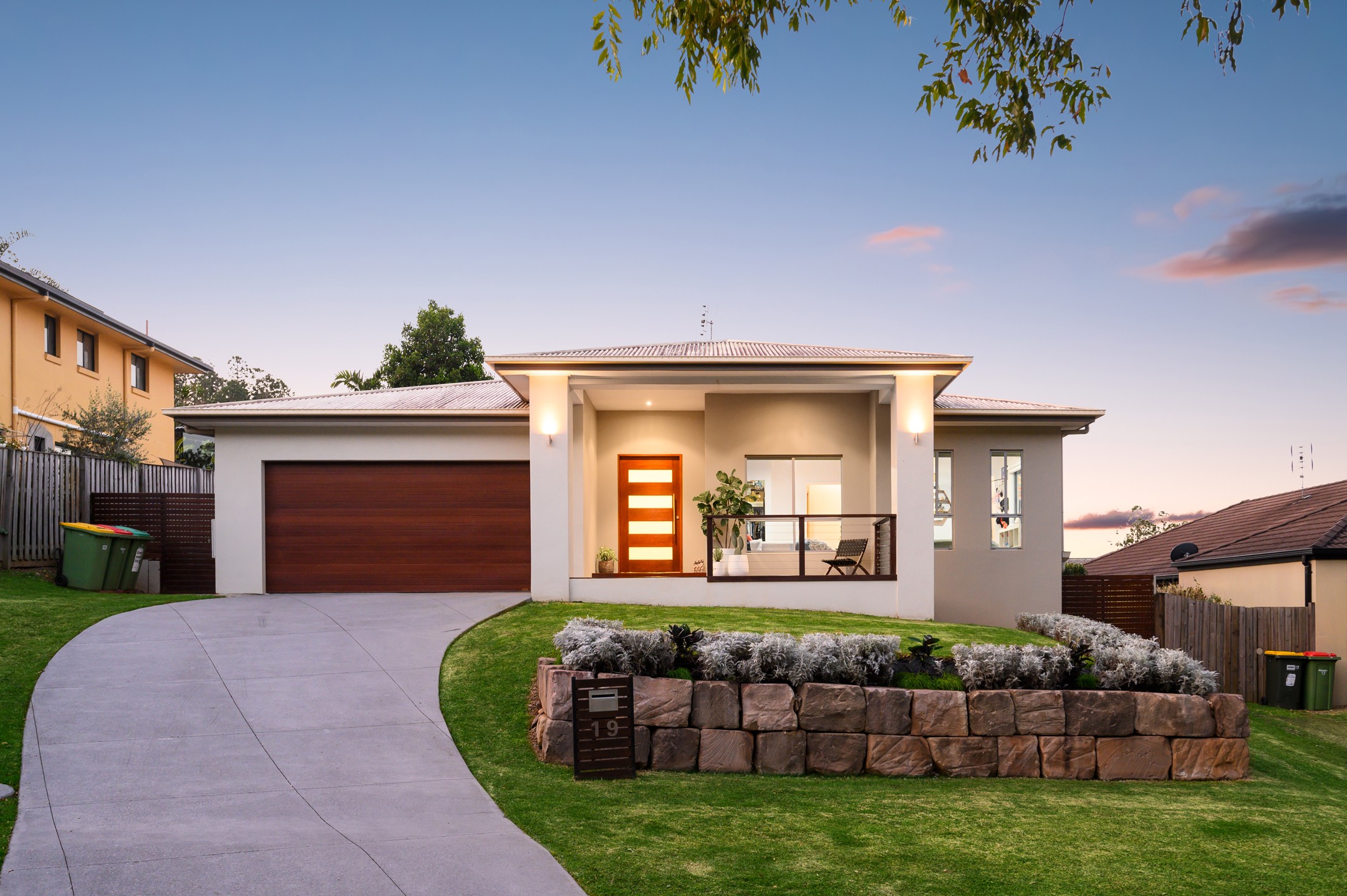 19 Lambert Drive, Maudsland, QLD 4210