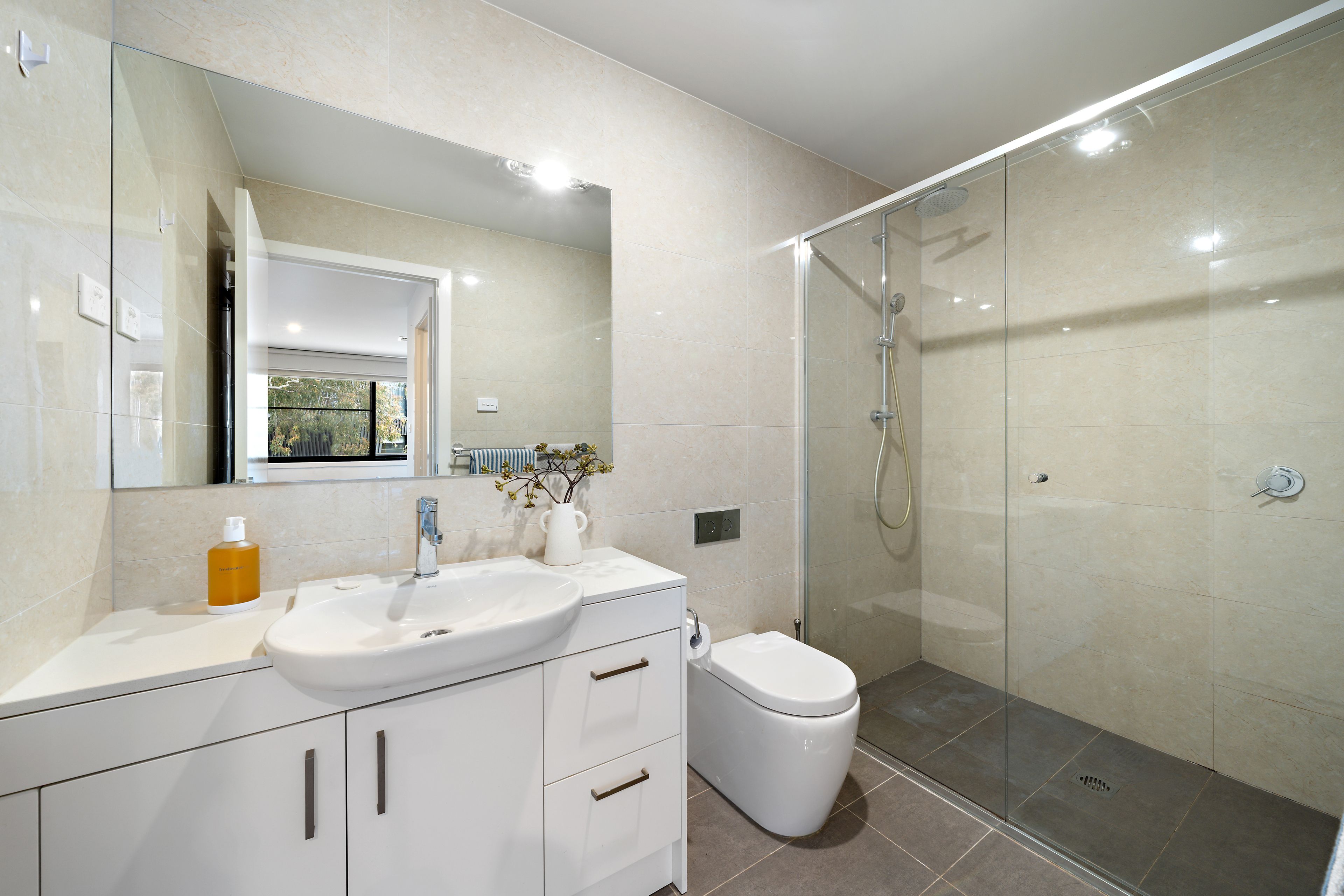 141 Thynne Street — photo 7 of 26