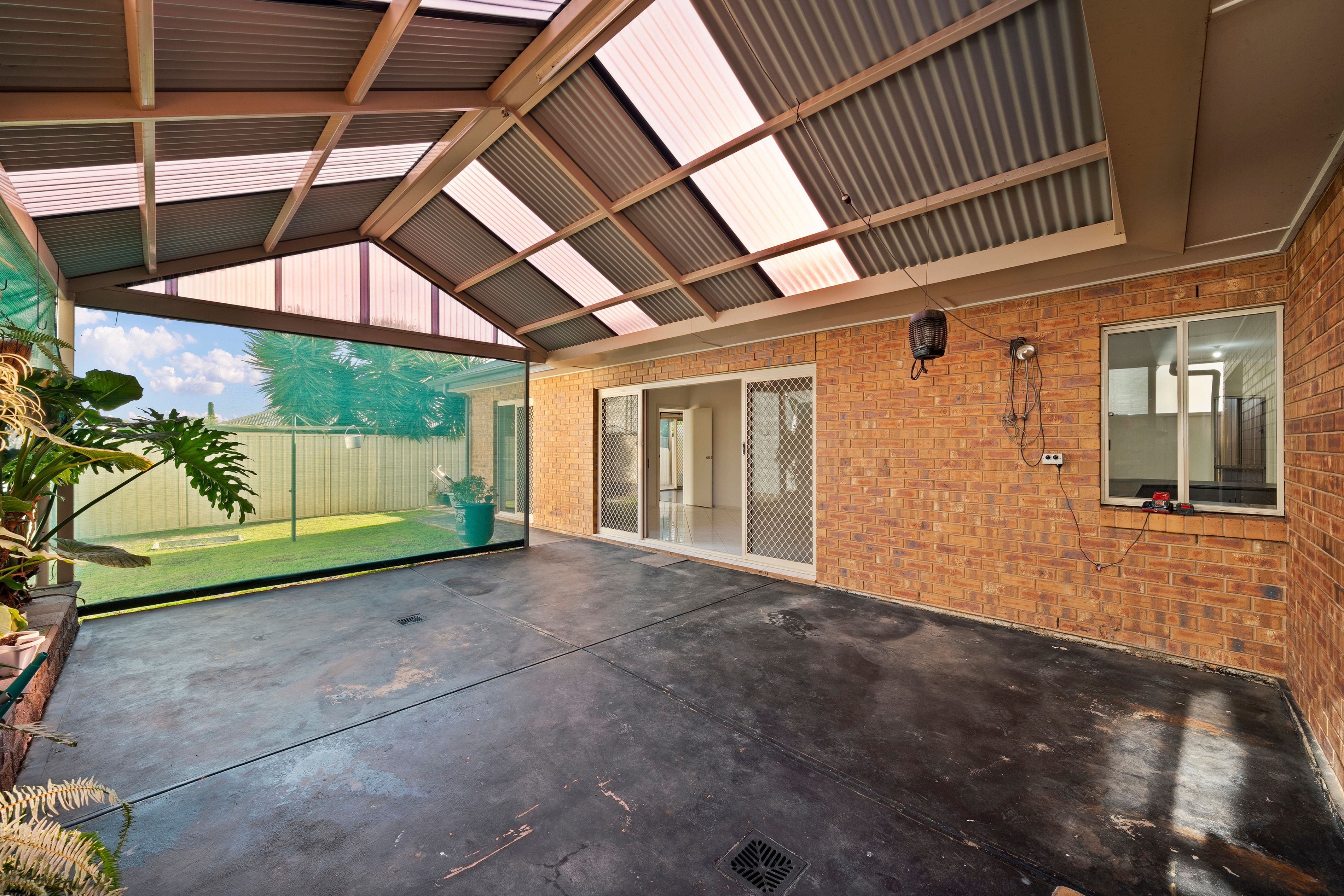 28A & 28 Acacia Avenue — photo 15 of 30