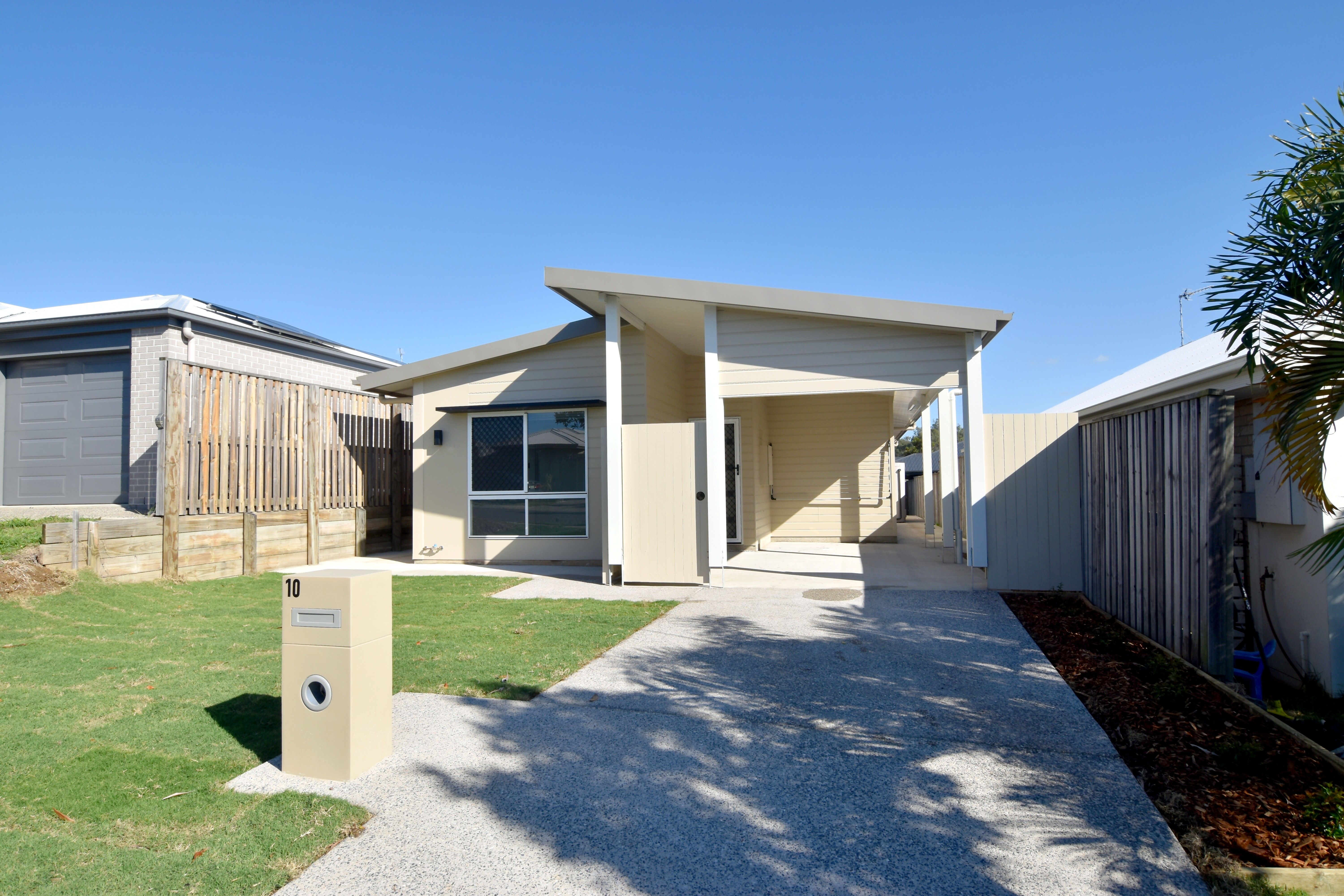 10 Cimba Street, Clinton, QLD 4680