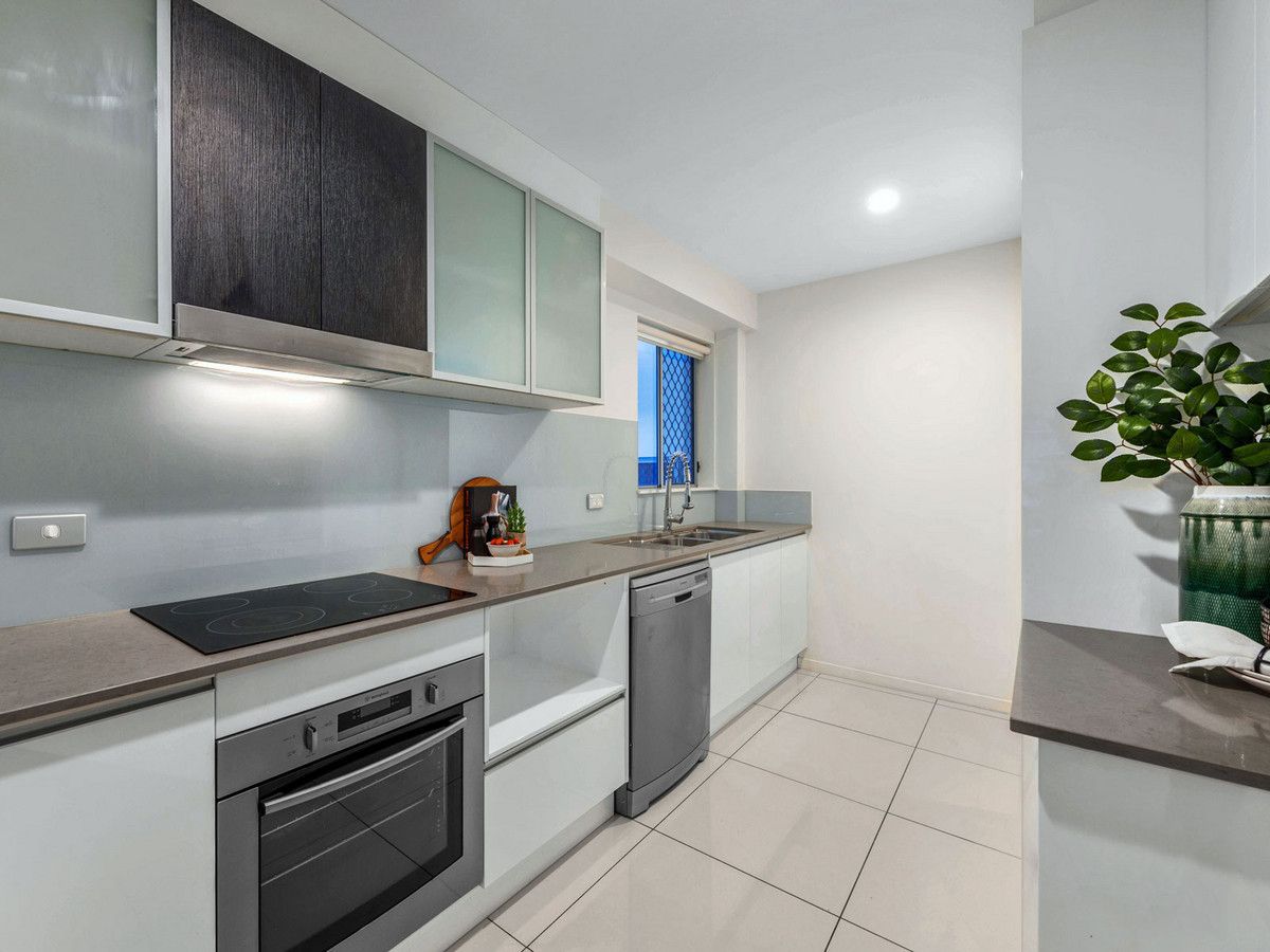 3/12 Flavelle Street, Carina, QLD 4152