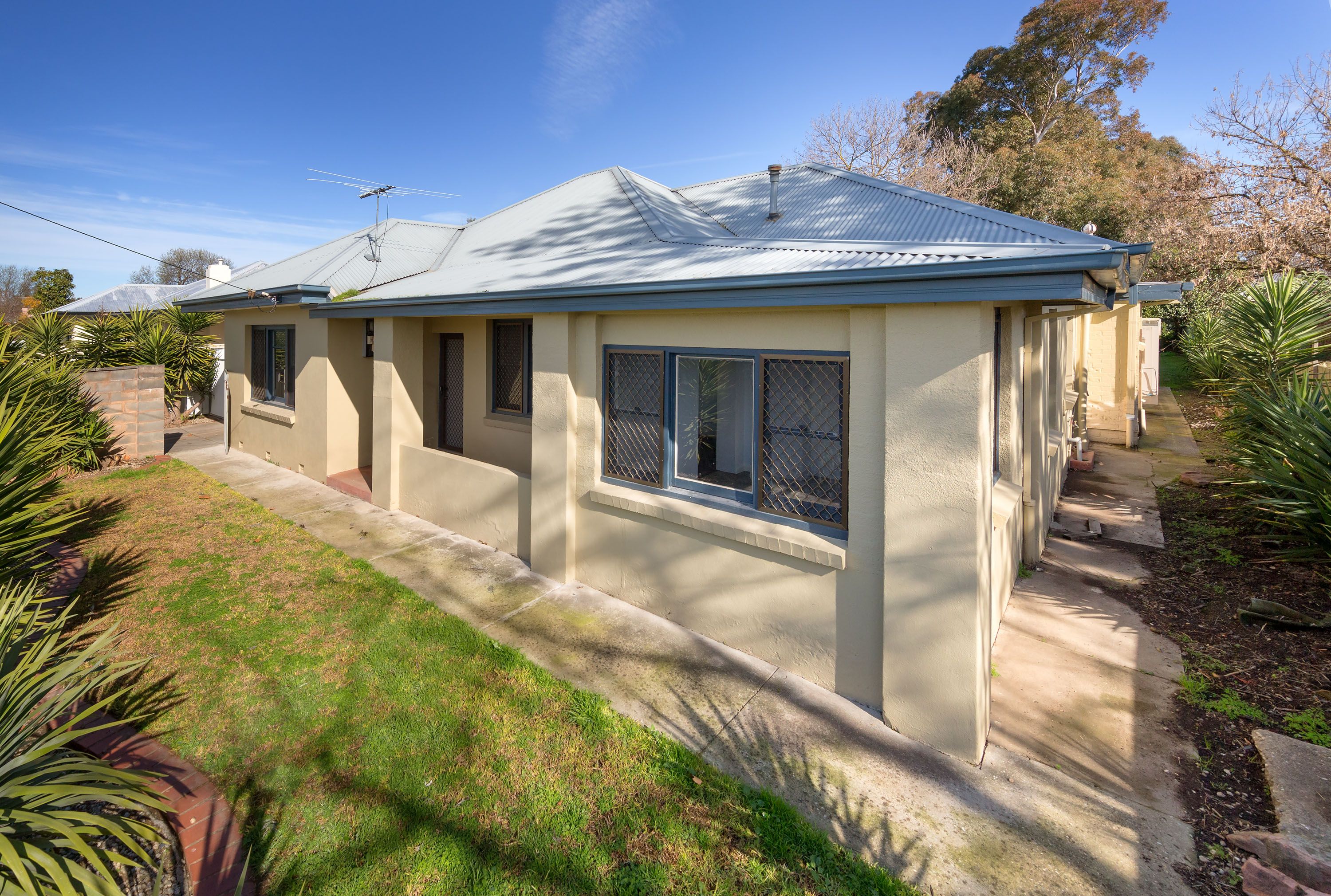 329 Macauley Street, South Albury, NSW 2640