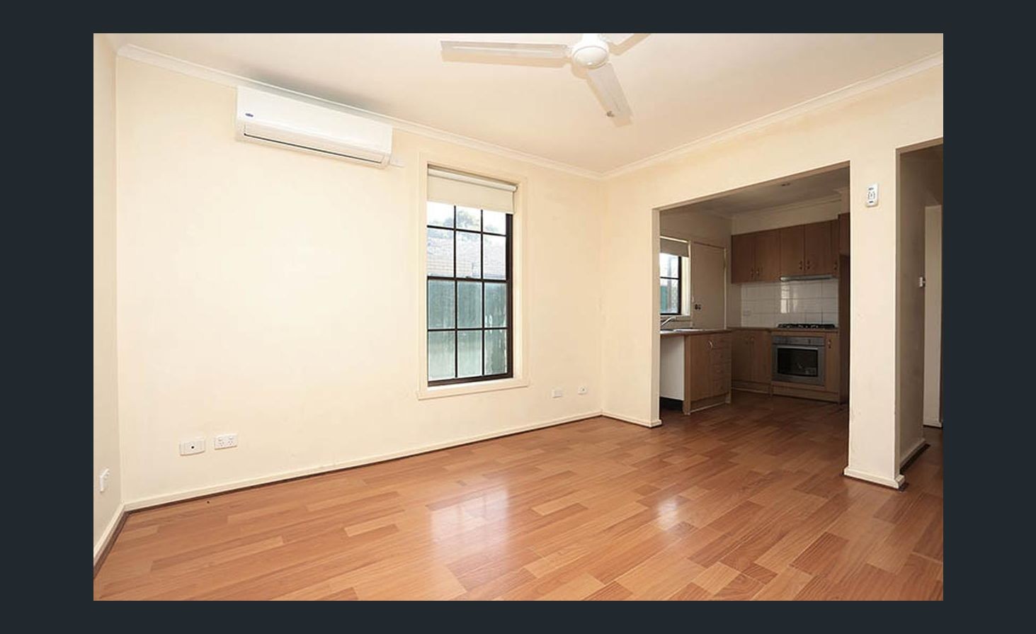 1/18 Wheatsheaf Road, Glenroy, VIC 3046