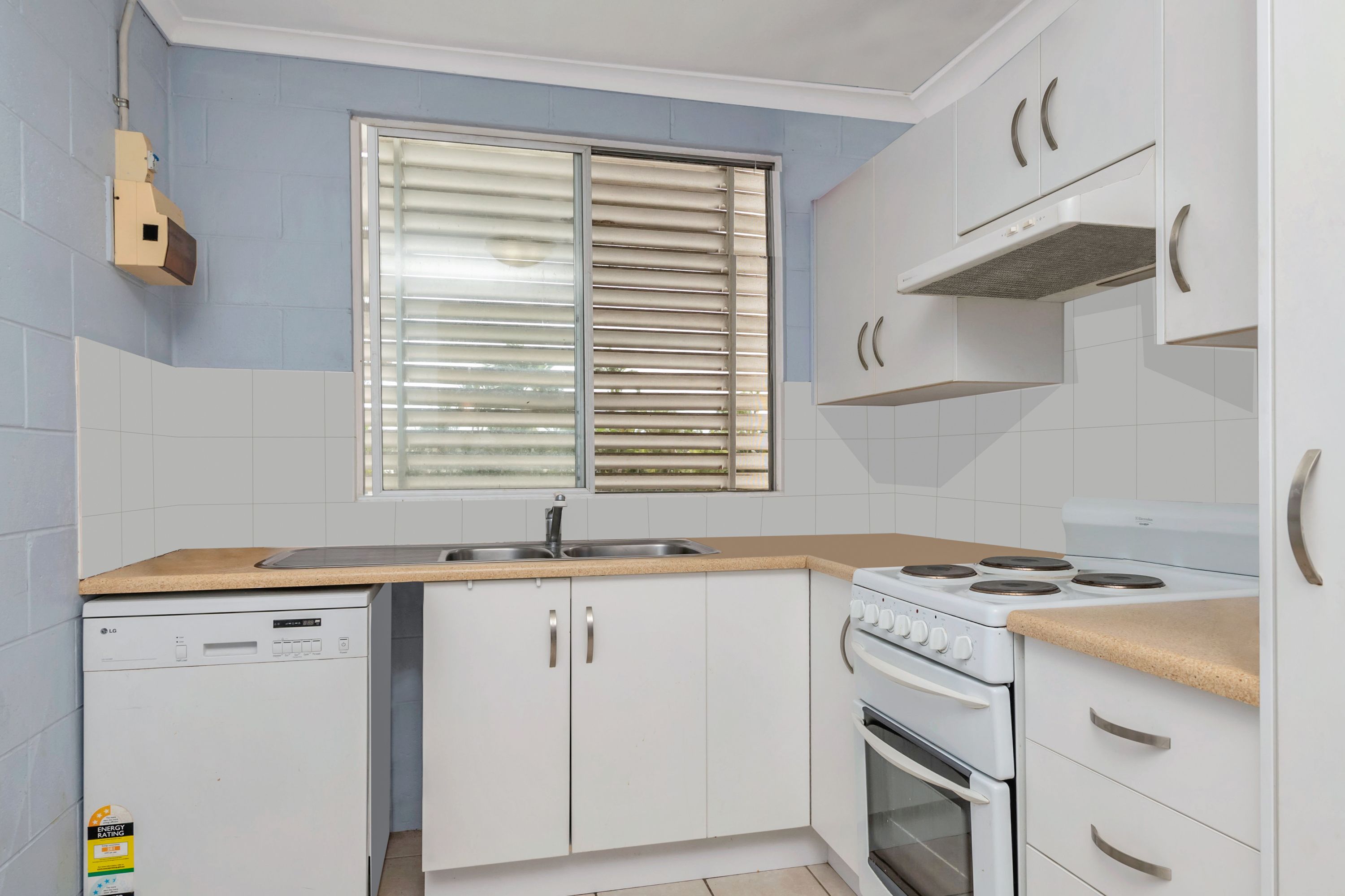 10 Snelham Street, Rosslea QLD 4812