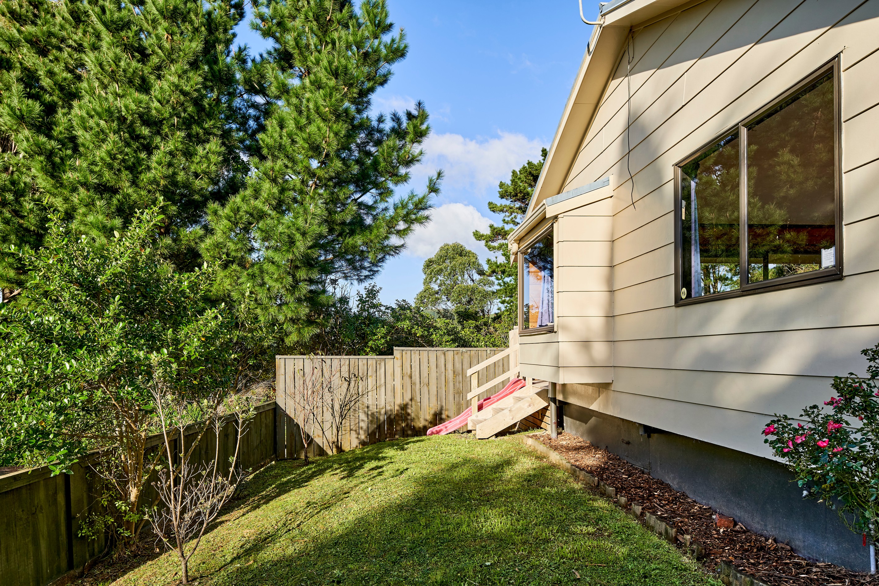 43 Westhaven Drive, Tawa, Wellington City