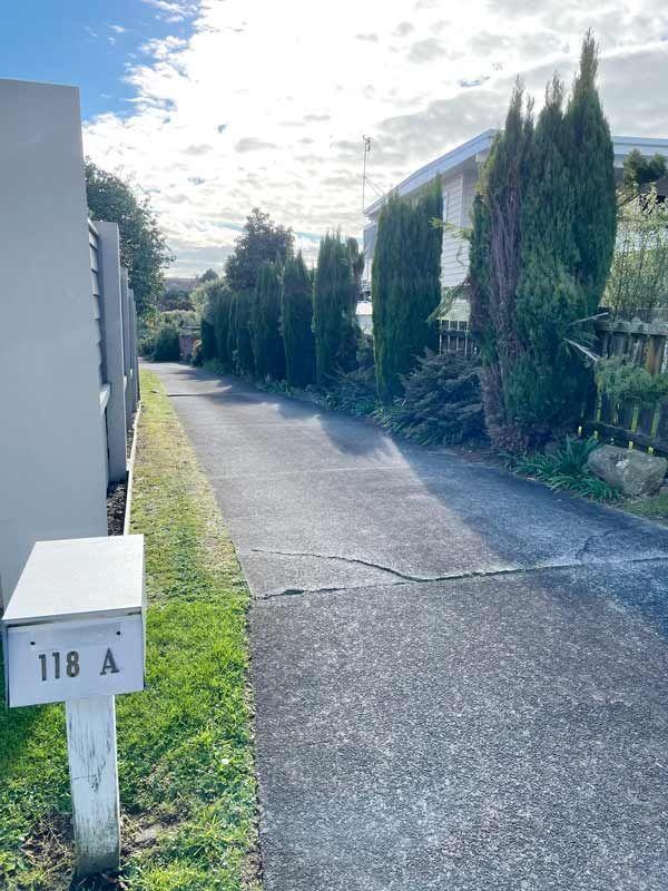 118a Bramley Drive, Farm Cove, Manukau City