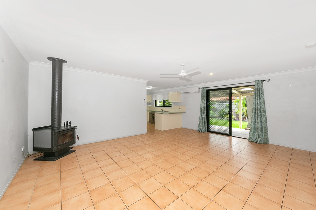4 Mooney Street, Bray Park, QLD 4500