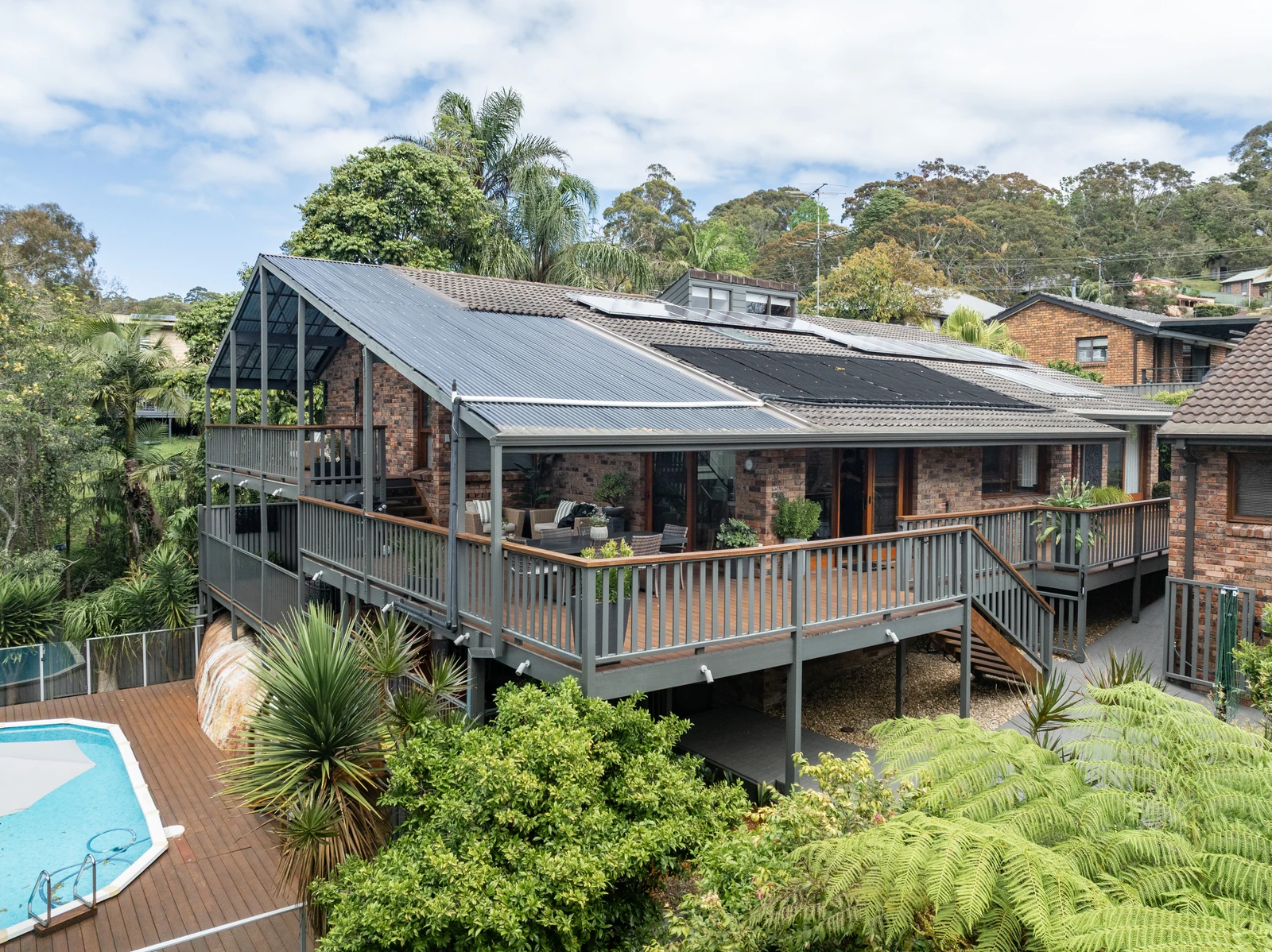 21 The Crescent, Helensburgh, NSW 2508
