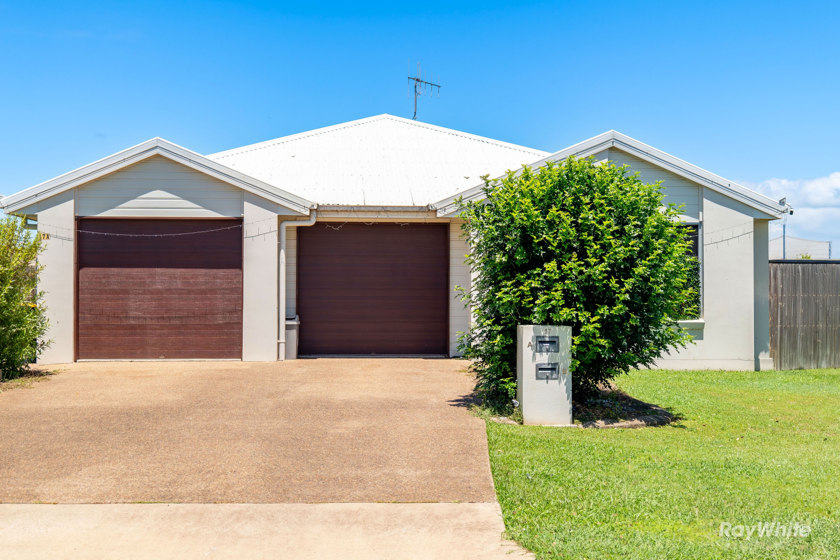 17 Alison Drive, Kalkie, QLD 4670