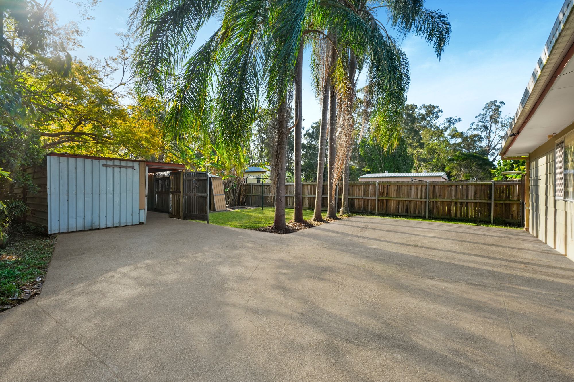 2 Sharon Drive — photo 12 of 20