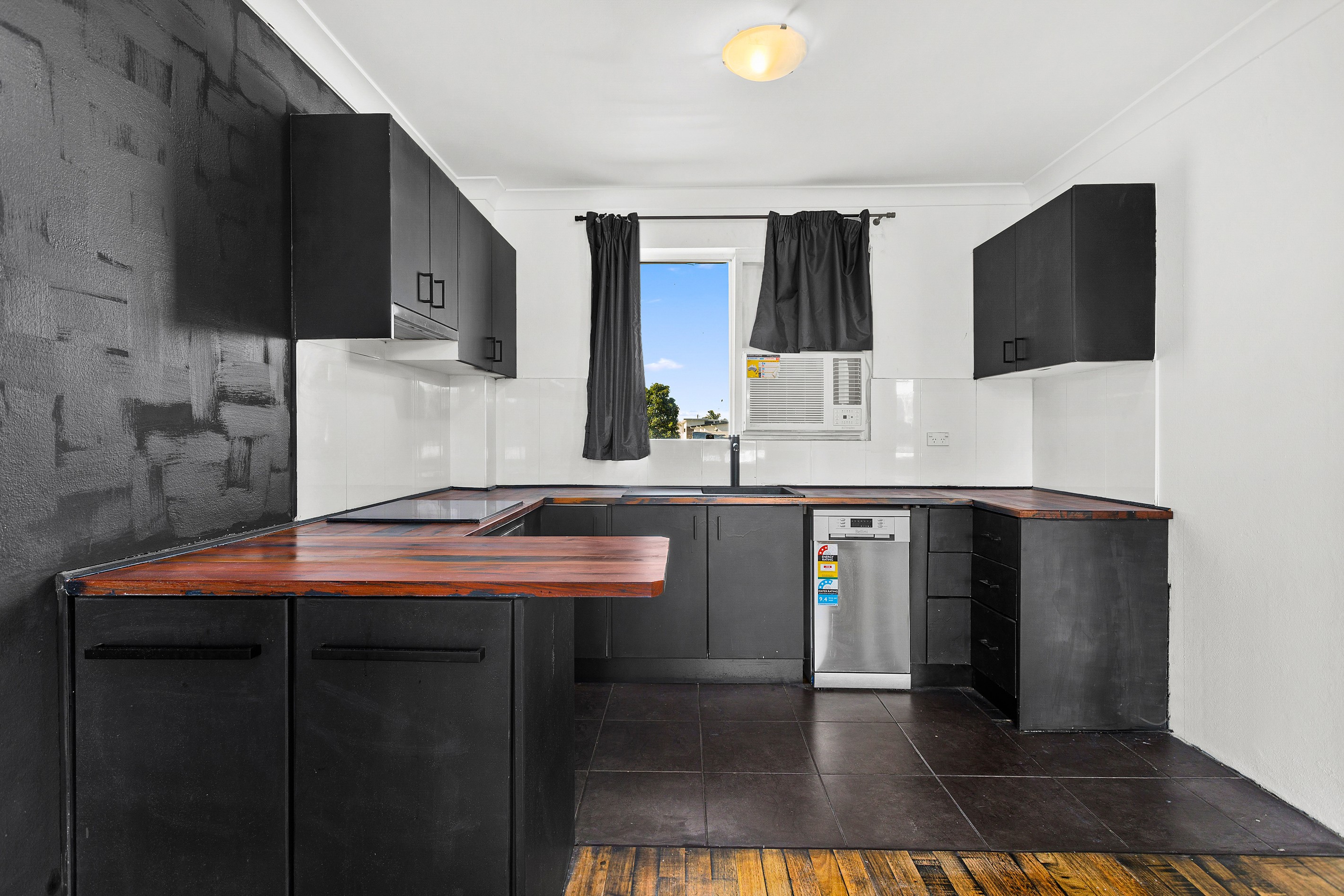 8/12 Burroo Street, Albion Park Rail, NSW 2527