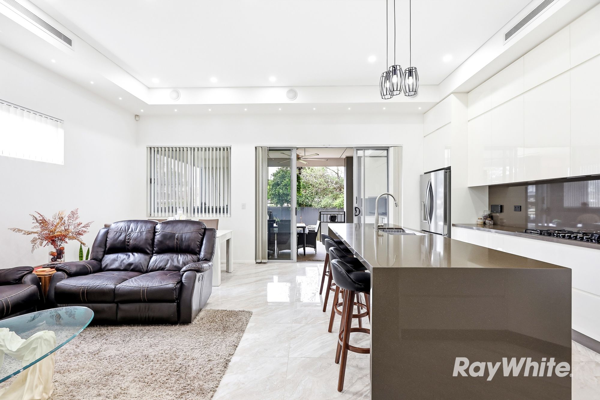 39B Camillo Street — photo 4 of 26