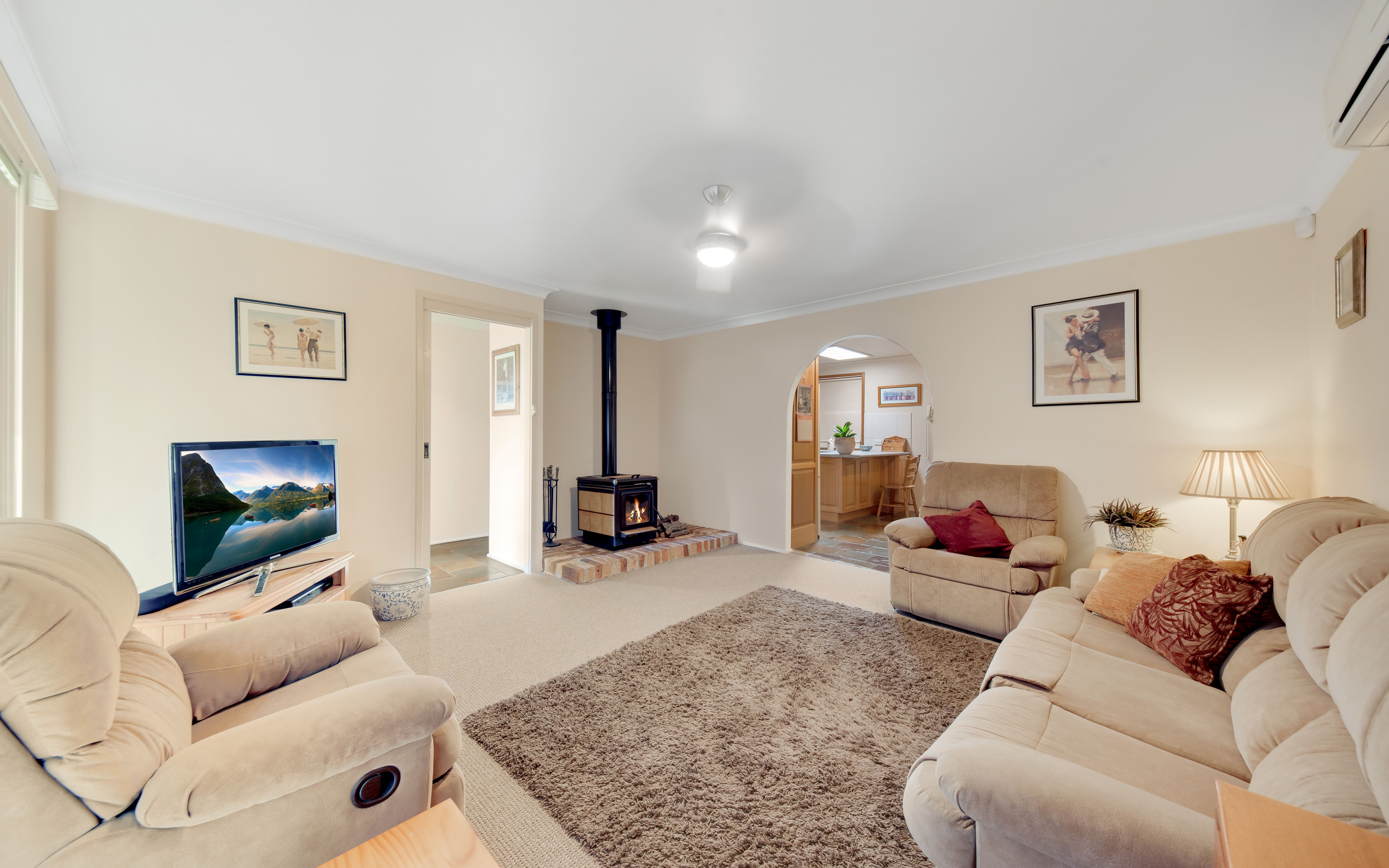 12 Popondetta Place, Glenfield, NSW 2167