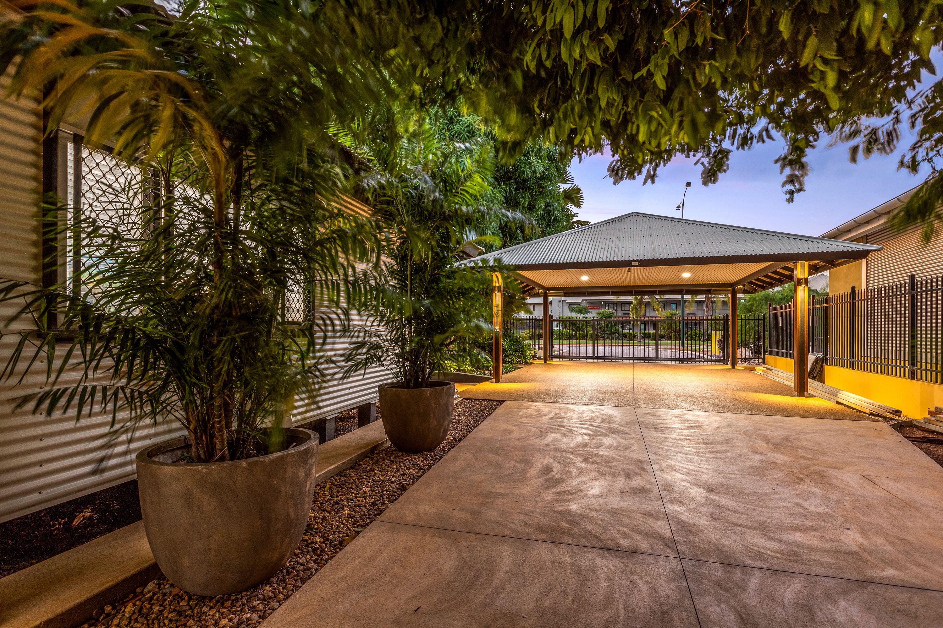25 Hamersley Street — photo 24 of 30