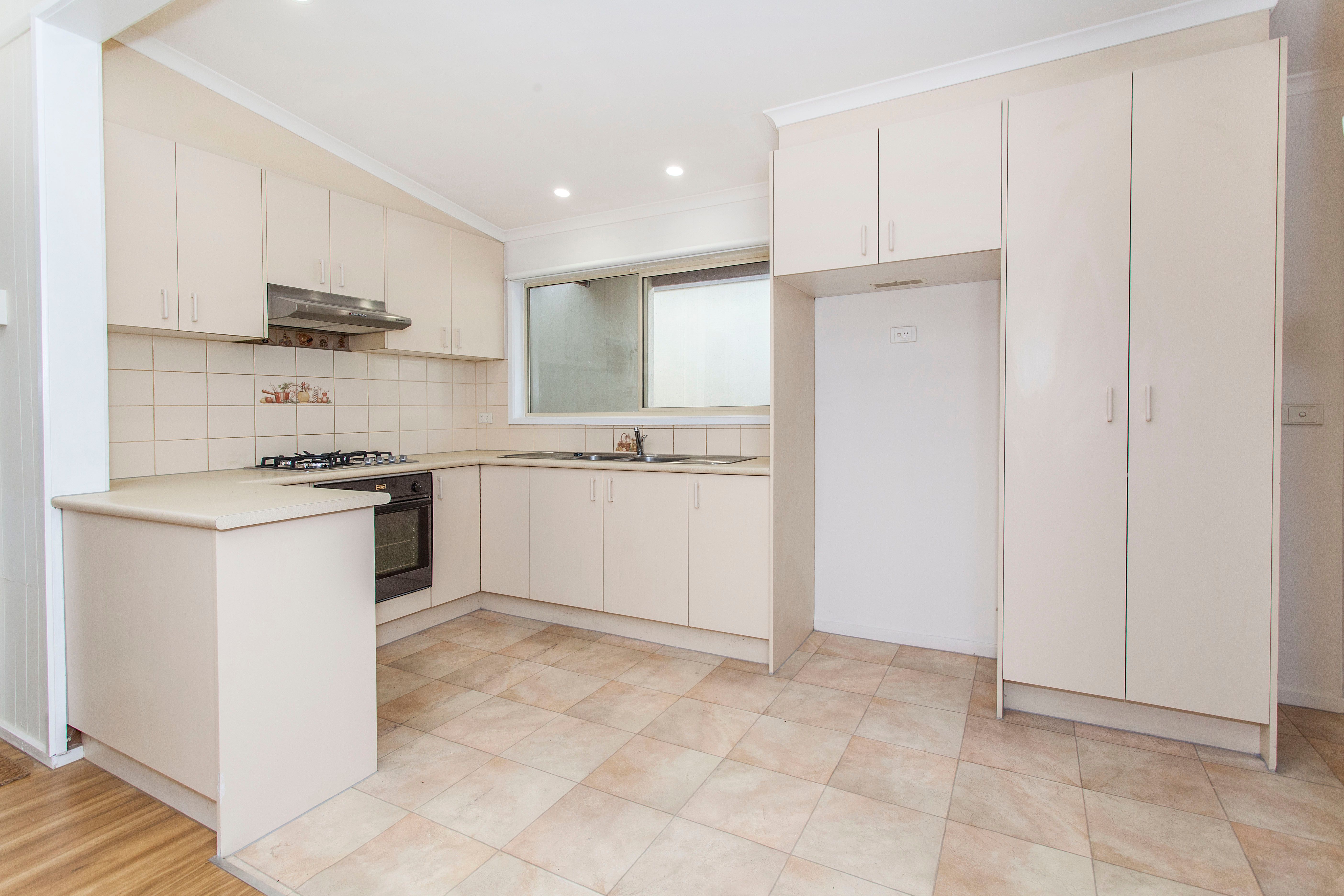 1/4 Balmoral Avenue, Bentleigh, VIC 3204