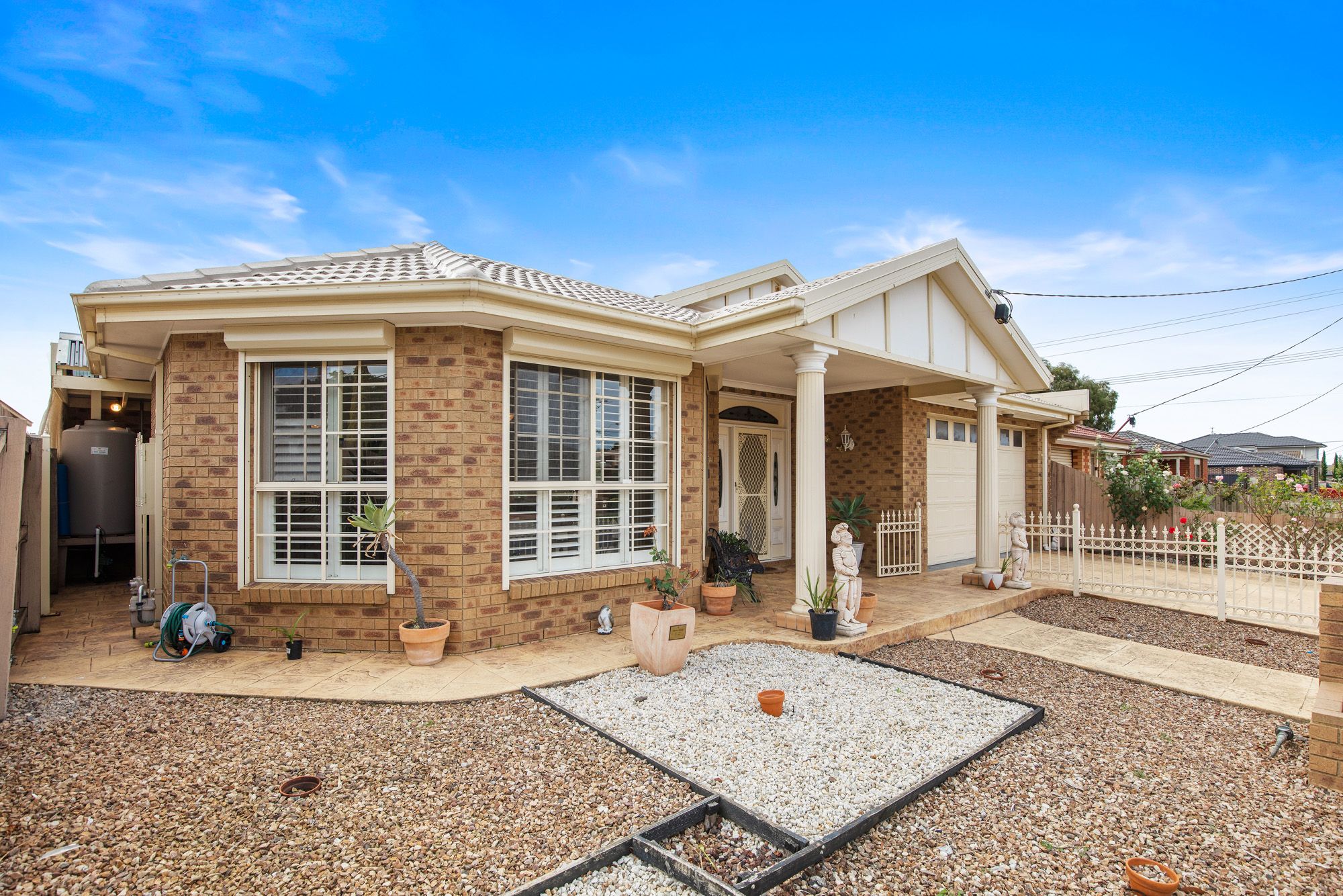 6 May Avenue, Altona Meadows, VIC 3028