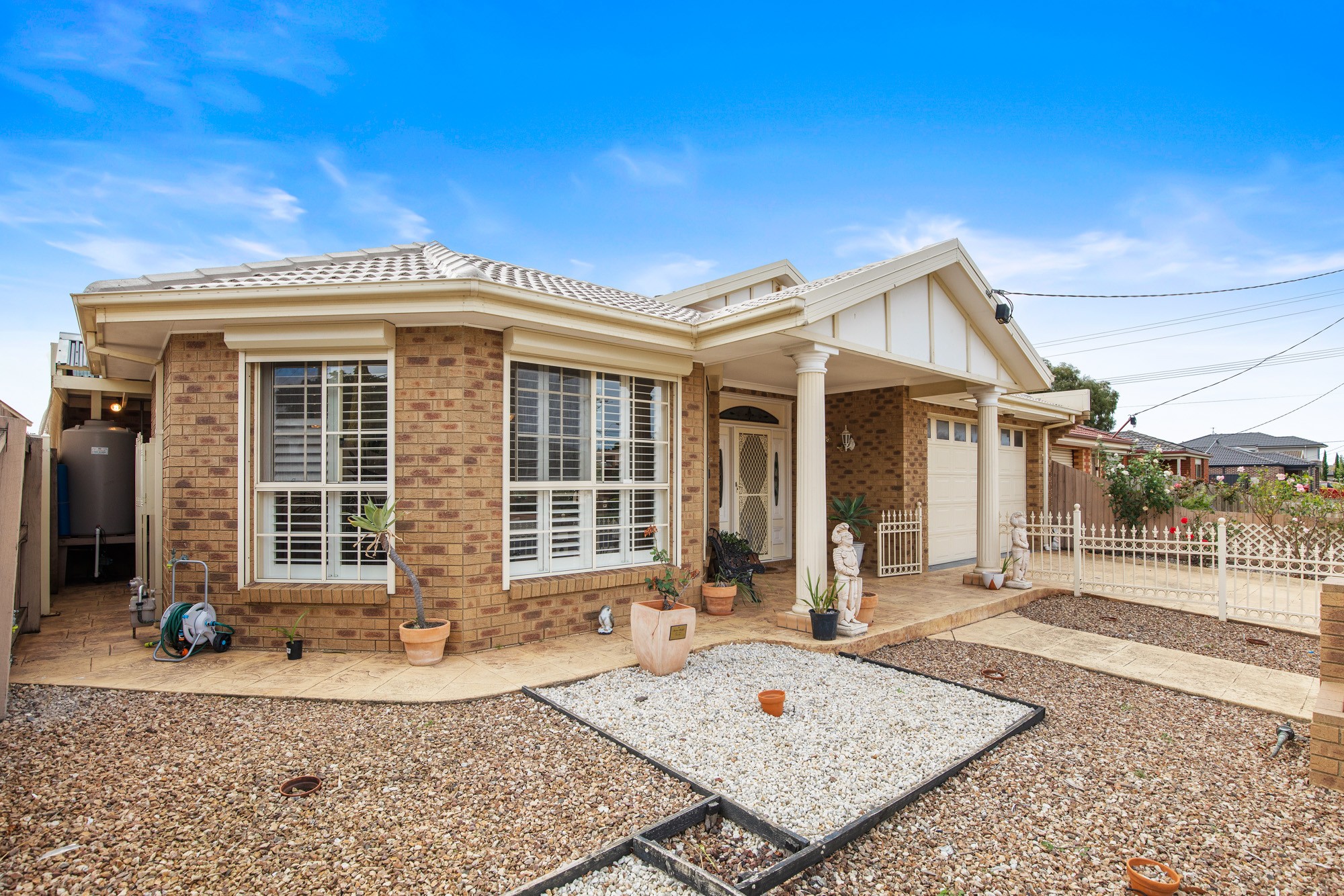 6 May Avenue, Altona Meadows, VIC 3028
