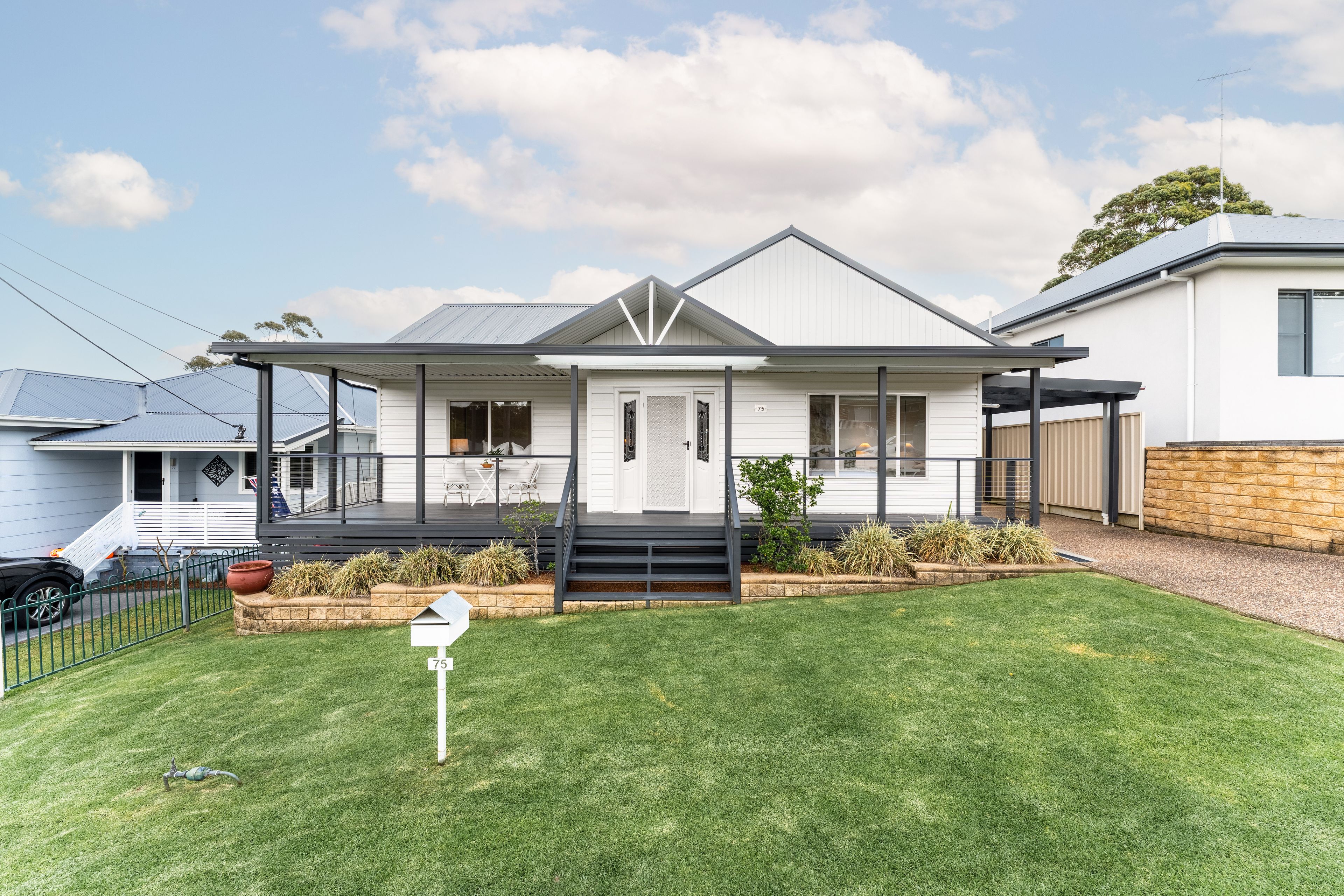 75 Warabin Street, Waterfall, NSW 2233