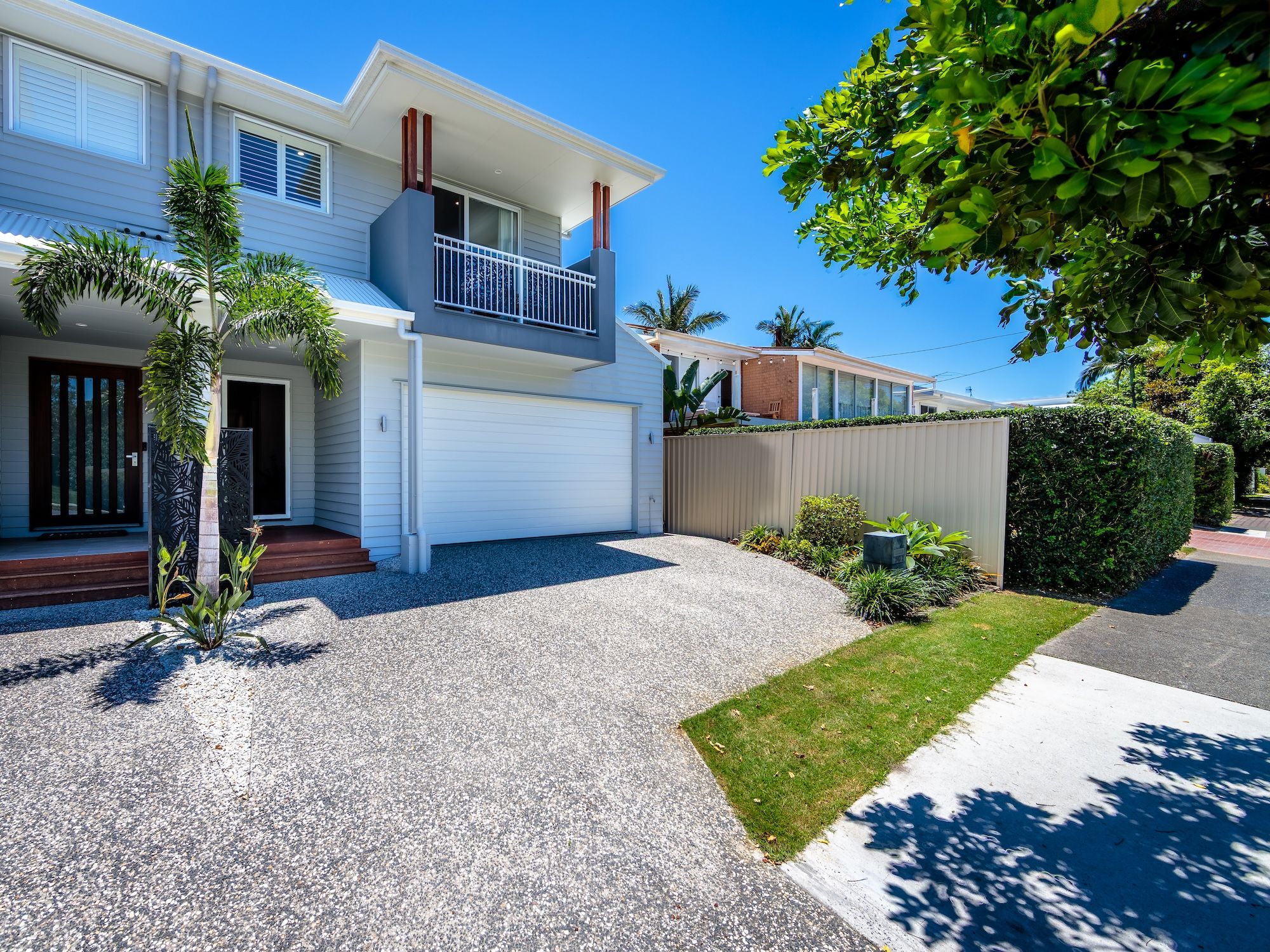 2/240 Bayview Street, Hollywell, QLD 4216