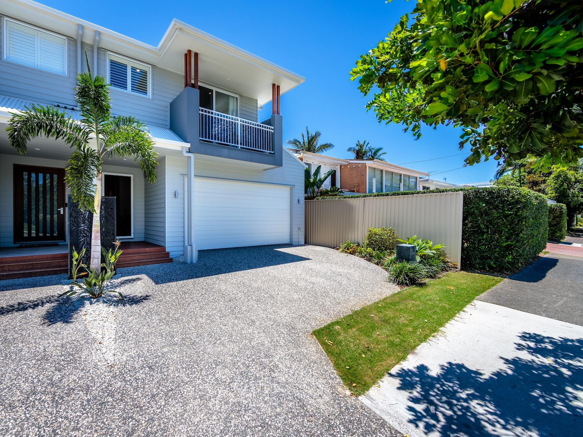 2/240 Bayview Street, Hollywell, QLD 4216