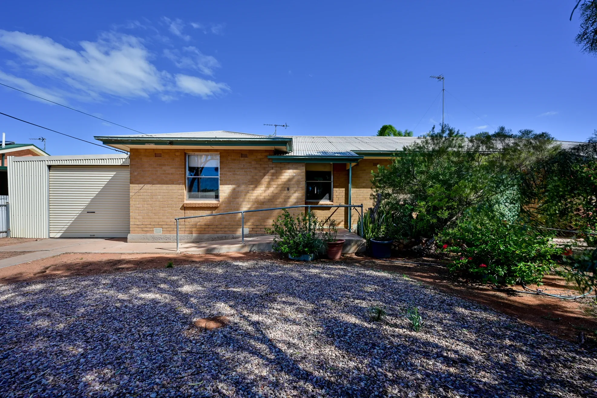 9 Reynolds Street, Whyalla Stuart, SA 5608