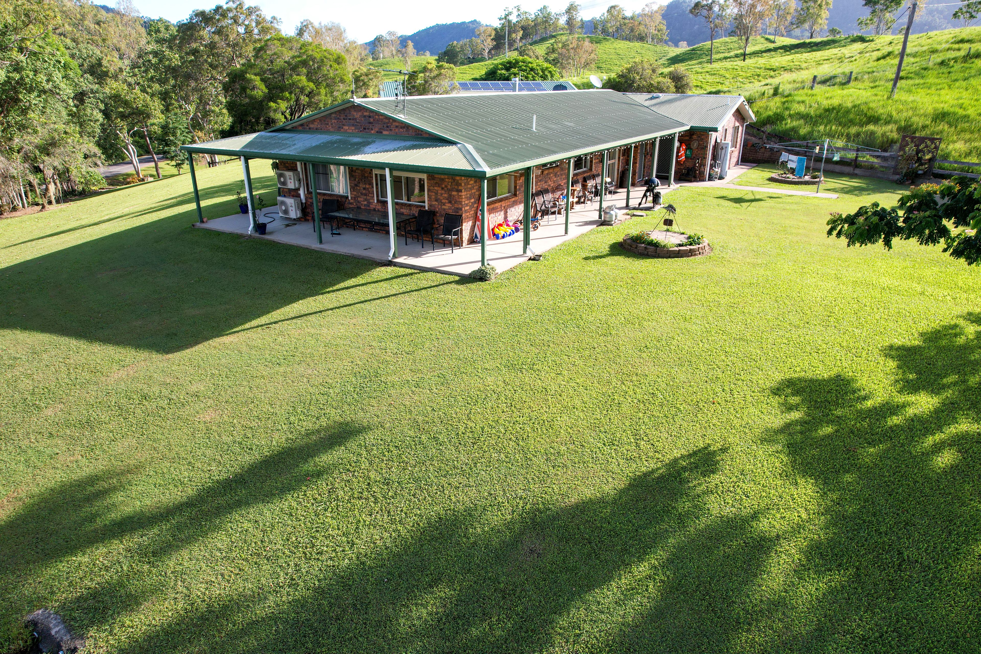 2127 MiraniMount Ossa Road, Mount Charlton, QLD 4741 Sold Rural