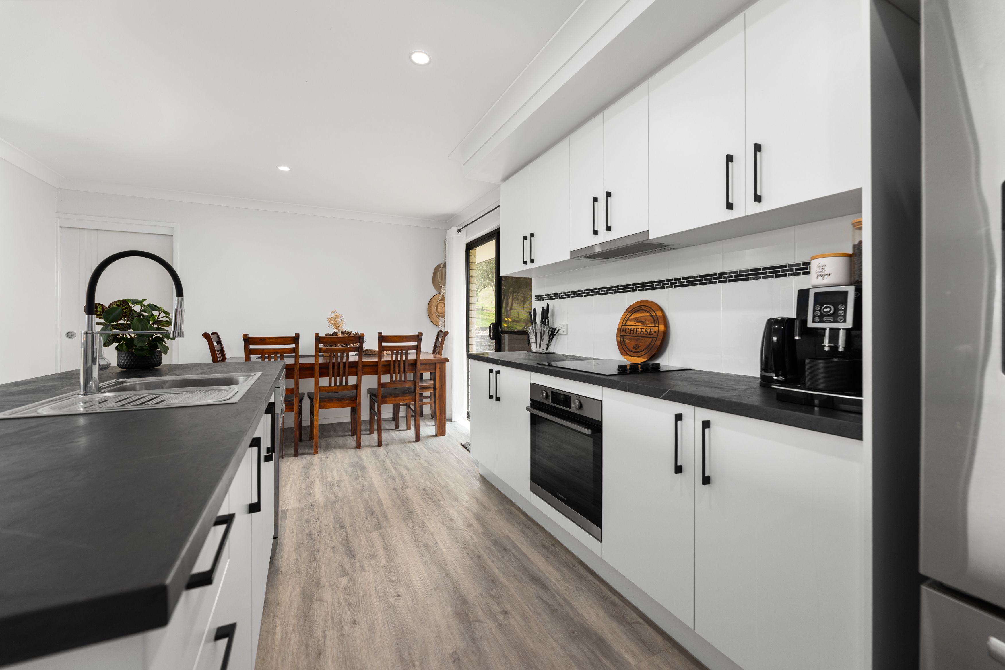 38 Glenmore Road — photo 6 of 30