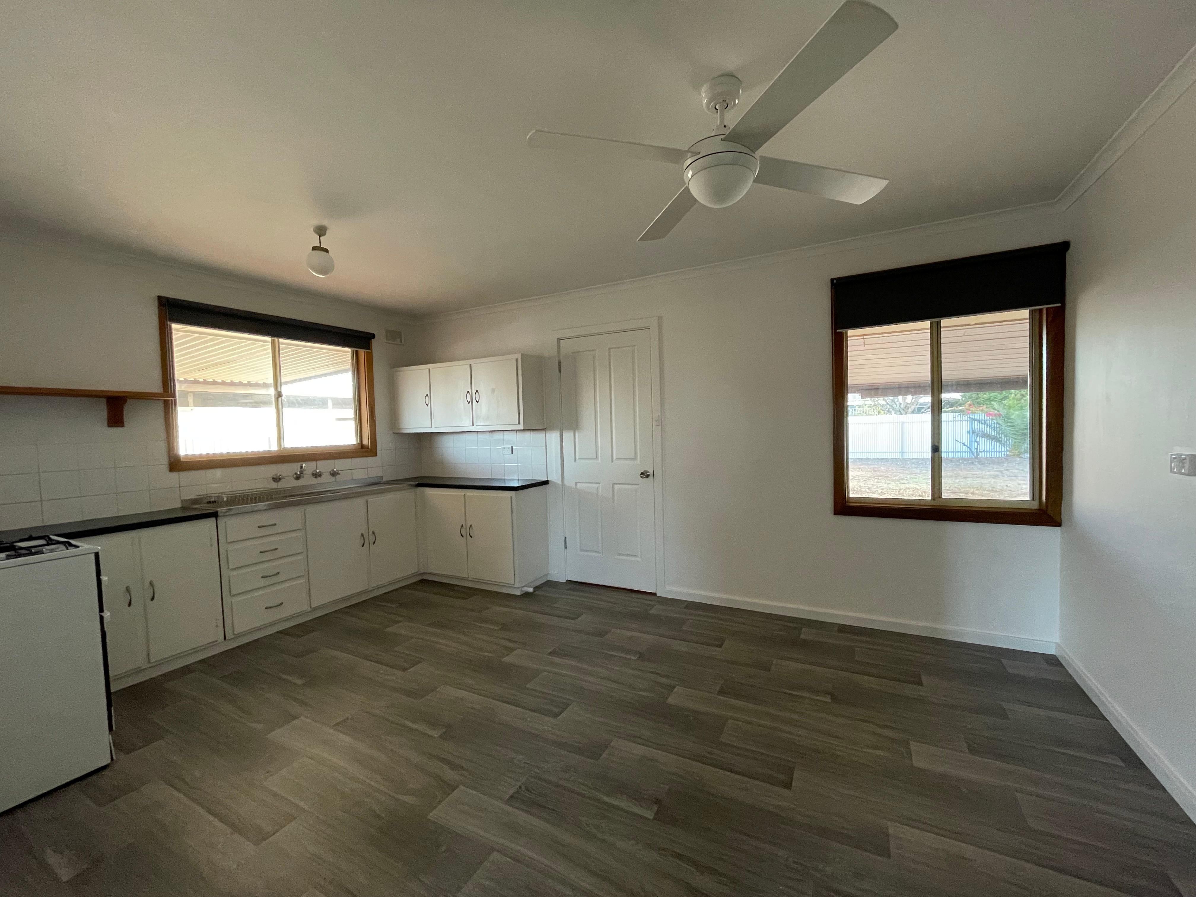 9 Richards Street — photo 5 of 12