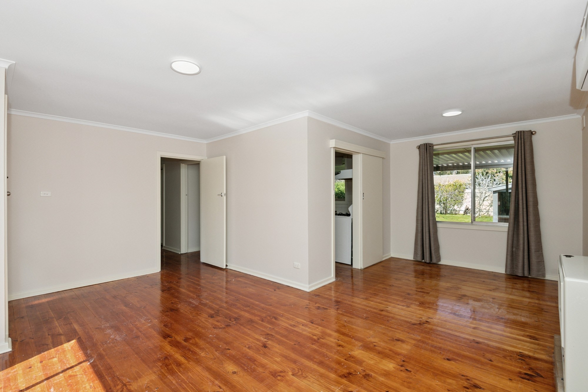 16 Oliver Street, Christie Downs, SA 5164