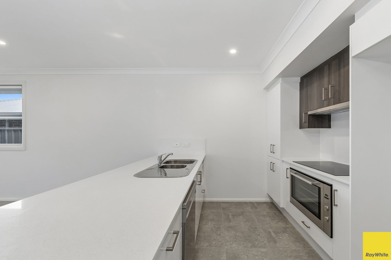 63 Wirraway Boulevard, BADAGARANG, NSW 2540
