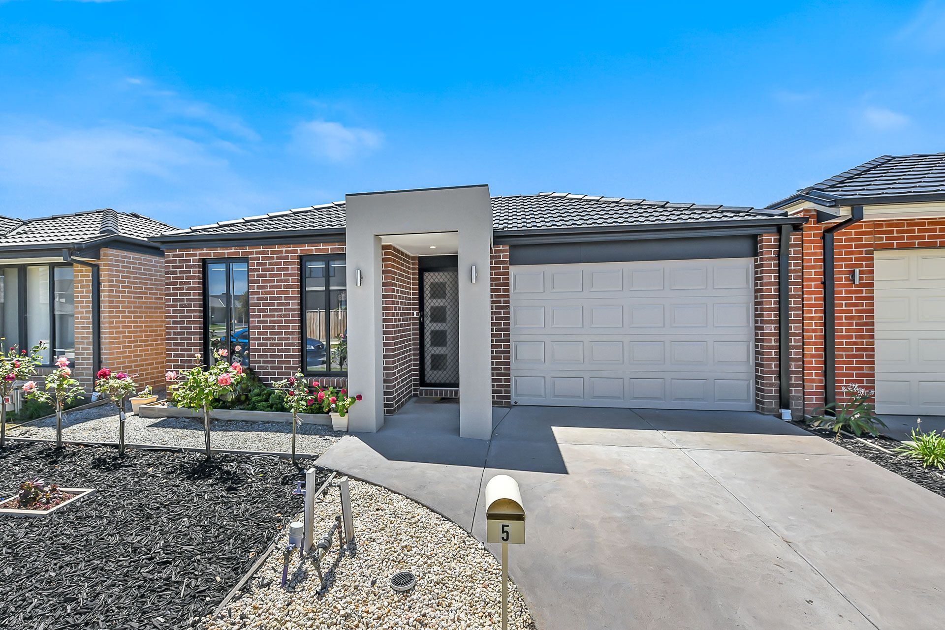 5 Mulligan Circuit, Officer, VIC 3809