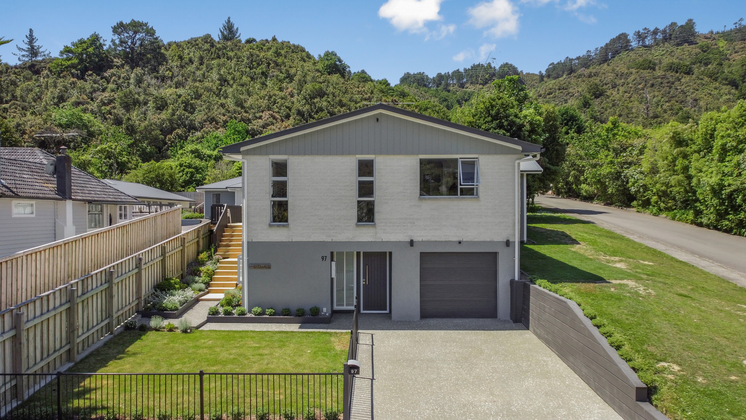 97 Horoeka Street, Stokes Valley, Lower Hutt City