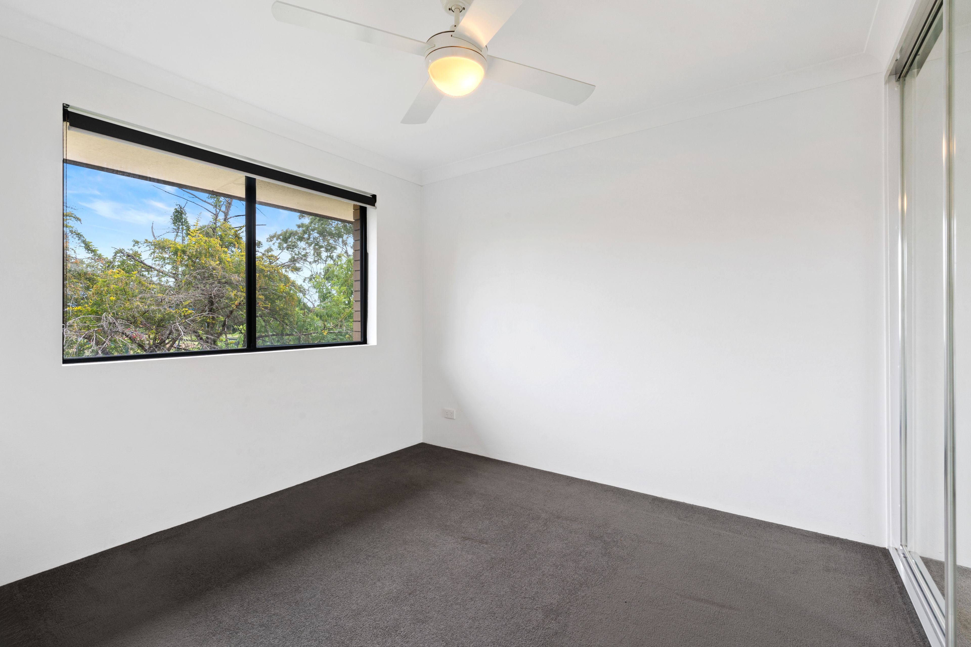 4/40 Oceanic Drive — photo 9 of 17